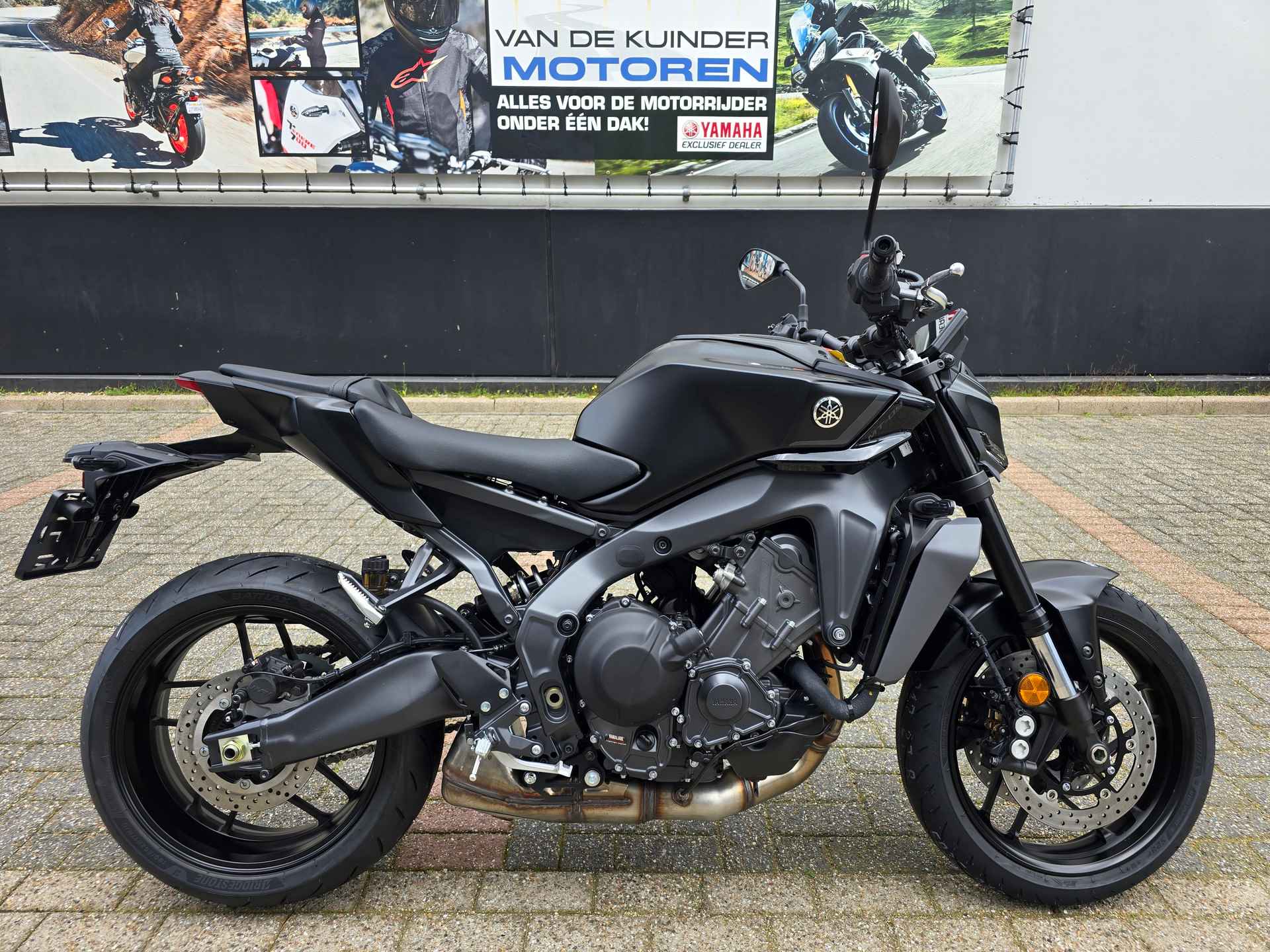 Yamaha MT 09 ABS - 1/24