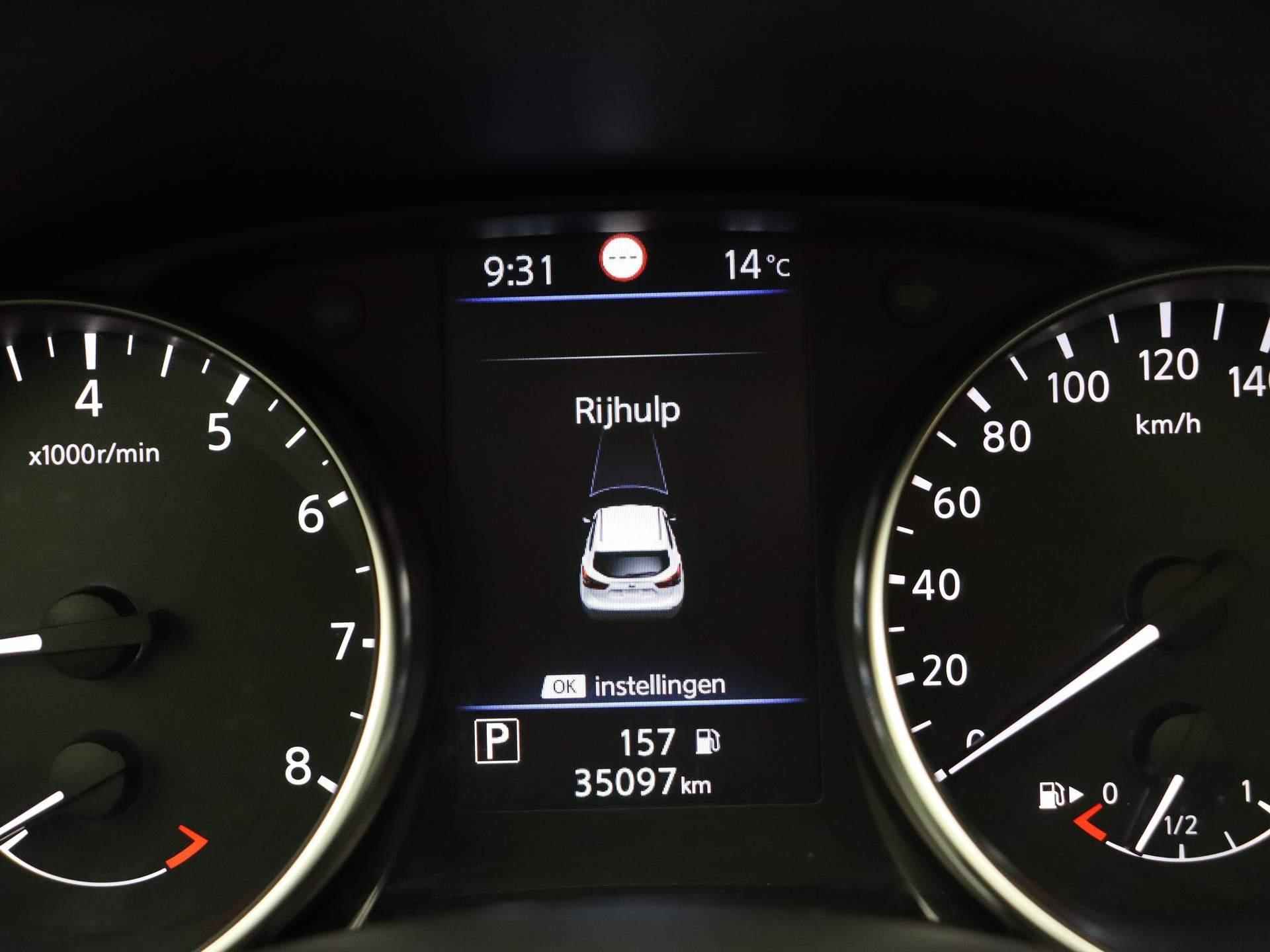 Nissan Qashqai 158pk DIG-T Premium Edition | Automaat | Lederen Bekleding | 19'' Lichtmetalen velgen | Panoramadak | Stoelverwarming | - 26/40