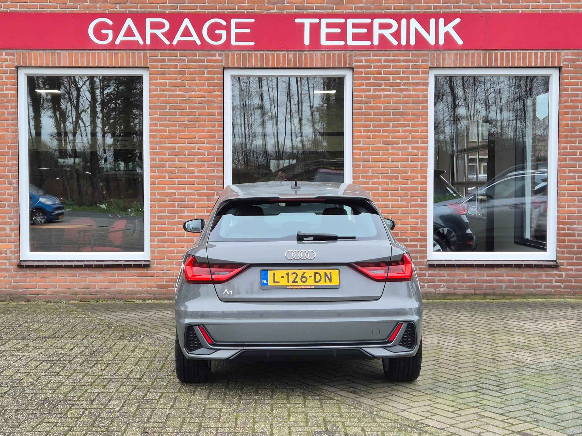 Audi A1 Sportback 25 TFSI Pro Line S airco, cruise, lmv, carplay, led, pdc RIJKLAAR - 18/19