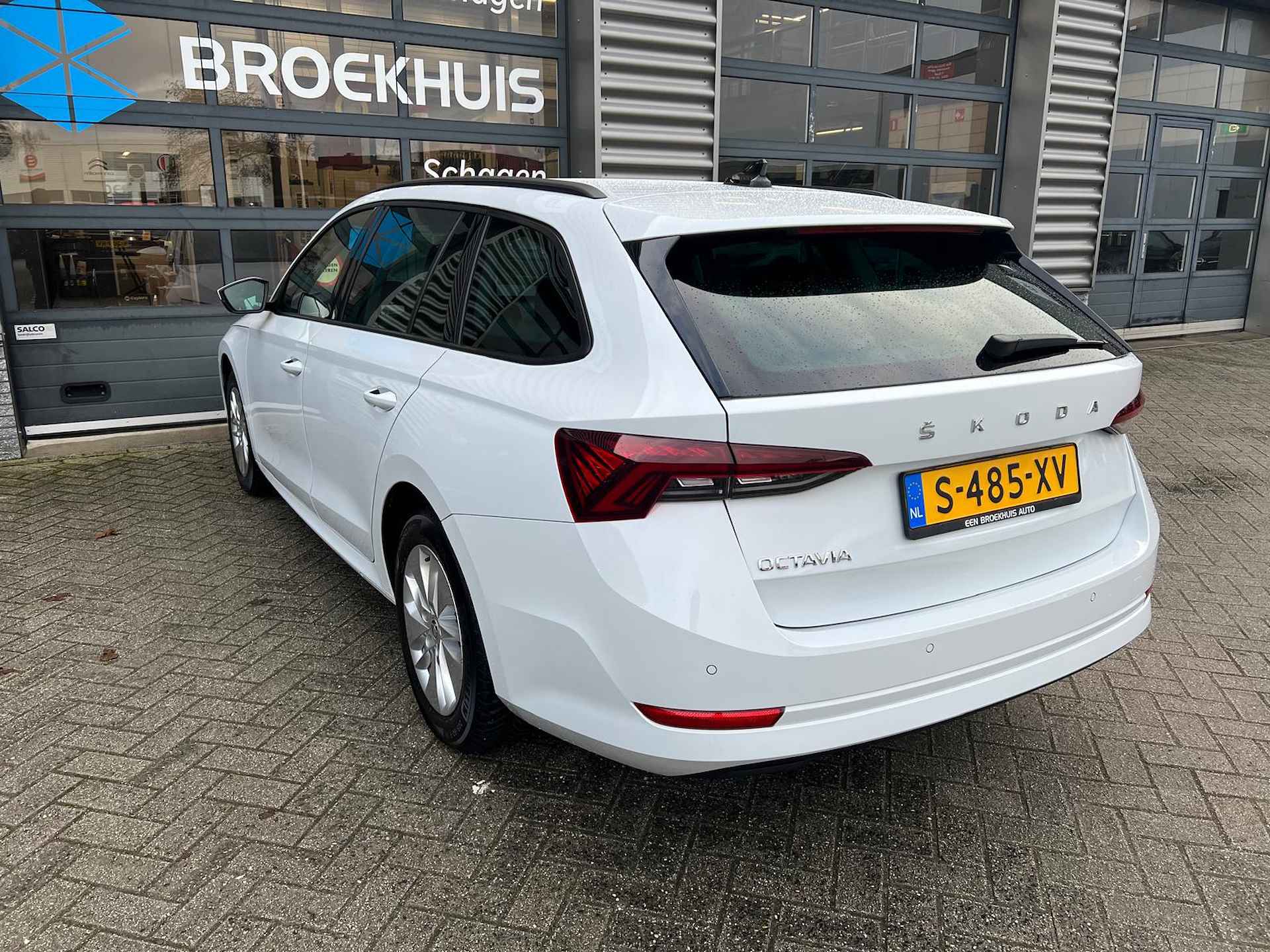 Škoda Octavia Combi 1.0 TSI 110 pk Business Edition | Trekhaak wegklapbaar | Navigatie | Elektrische achterklep | - 8/41