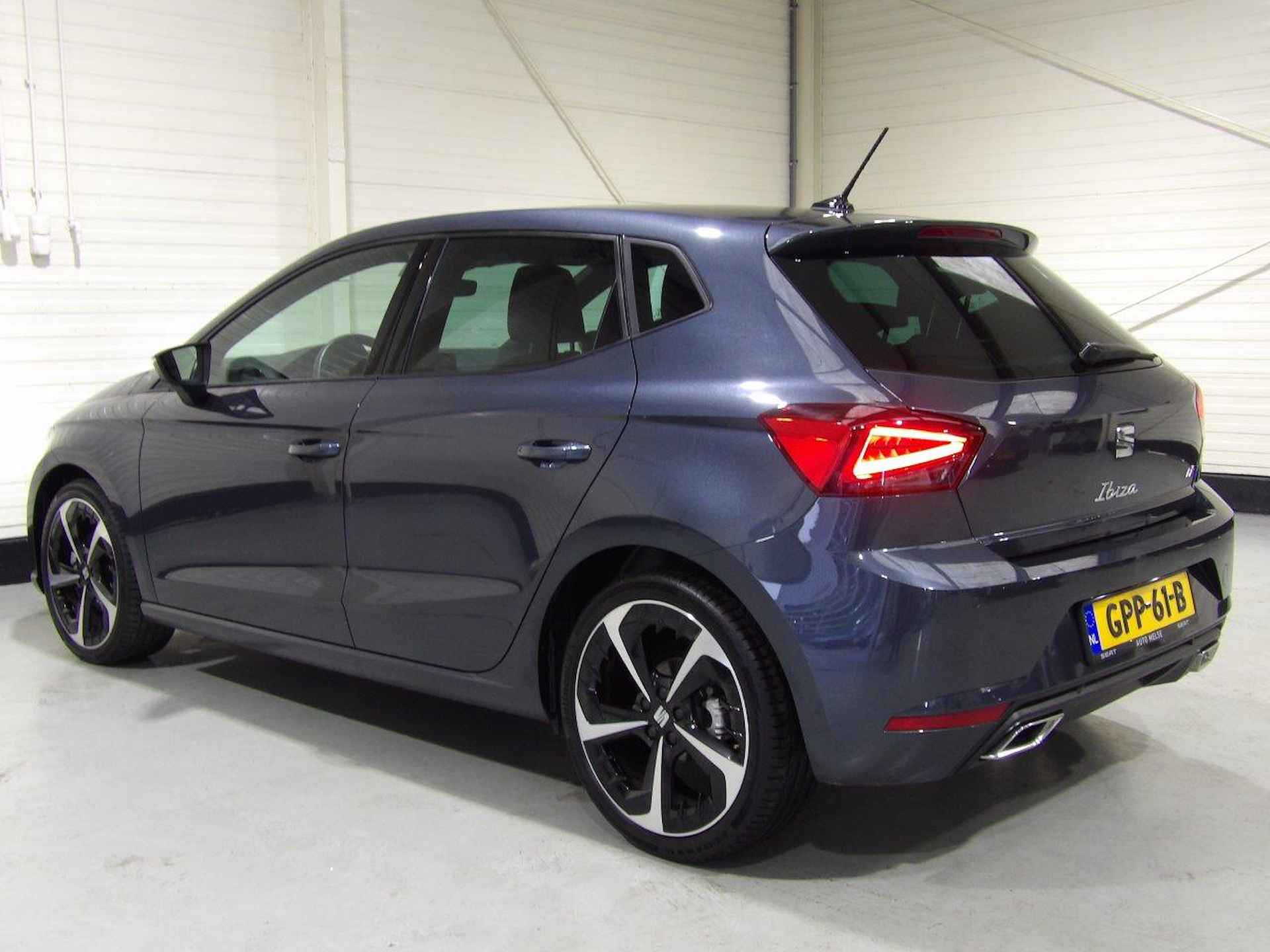 SEAT Ibiza 1.0 TSI 110pk DSG-7 FR - 3/47