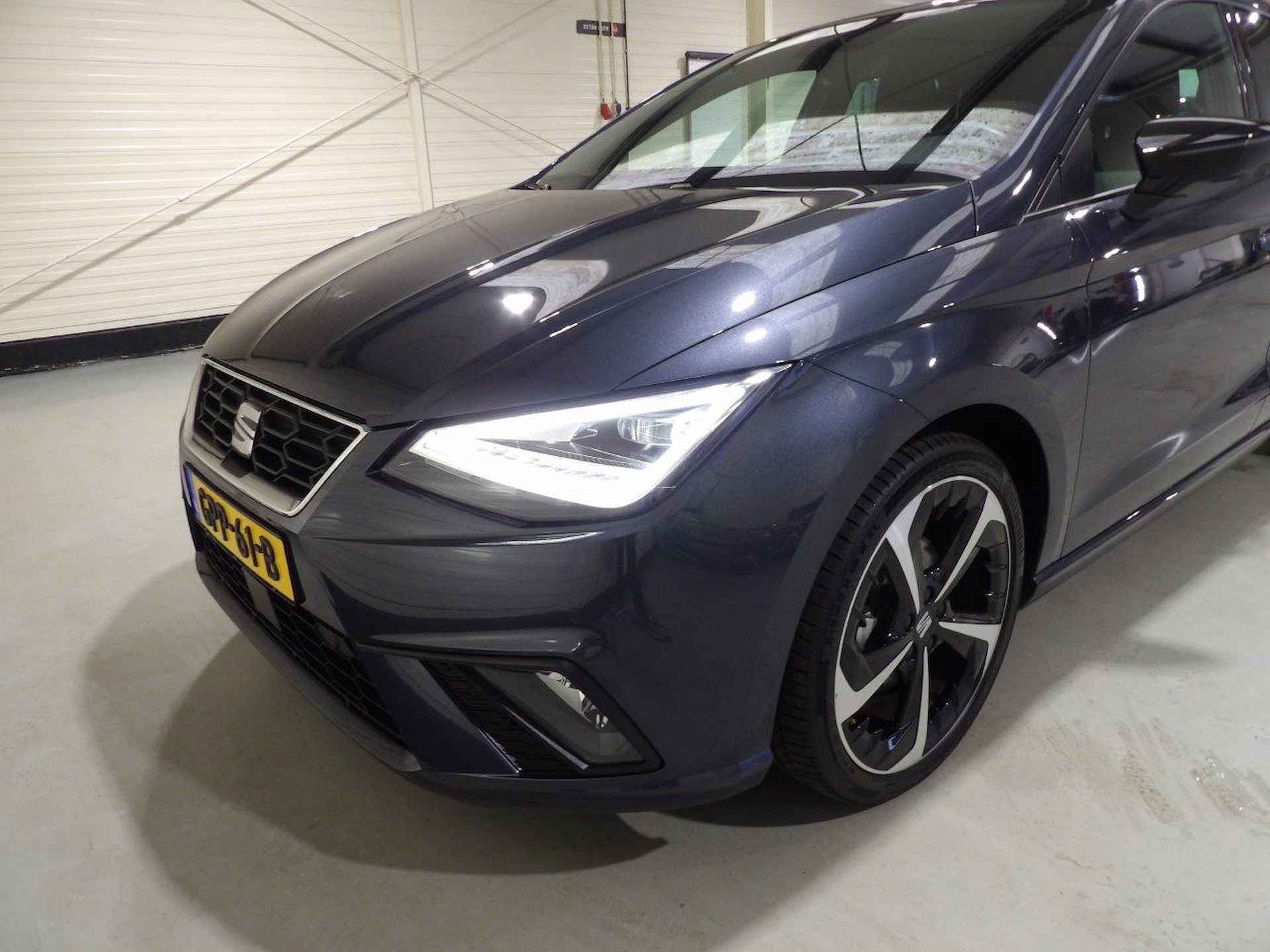 SEAT Ibiza 1.0 TSI 110pk DSG-7 FR - 14/47