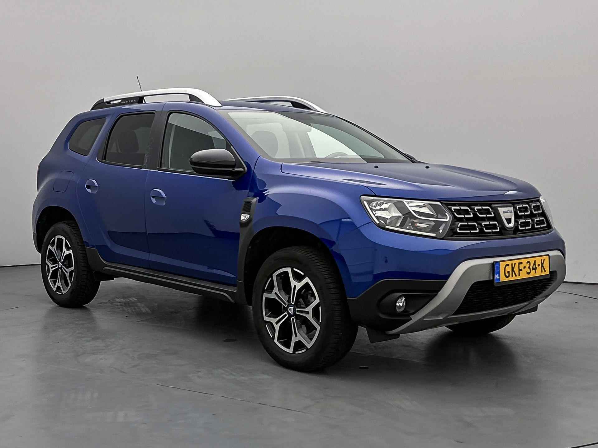 Dacia Duster SUV Prestige 100 pk | Navigatie | Achteruitrijcamera | LPG Installatie | Voorstoelen Verwarmd | Dodehoek Detectie | Climate Control | Cruise Control | LED Koplampen | Start/Stop Systeem | 17" Lichtmetalen Velgen | Apple Carplay/Android Auto | - 3/37