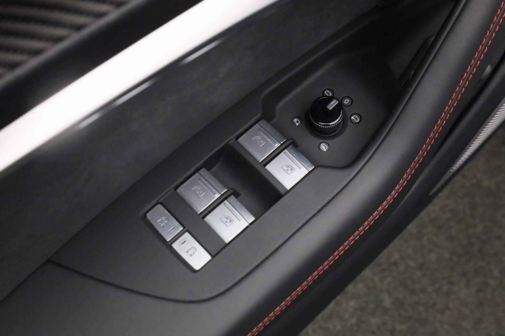 Audi A7 Sportback 55 TFSIe Quattro Competition | Pano | Trekhaak | B&O Advanced | Audi excl. int. | Carbon inleg | Laser LED | HUD | Keyless | 20 inch | Zwart optiek | ACC - 33/59