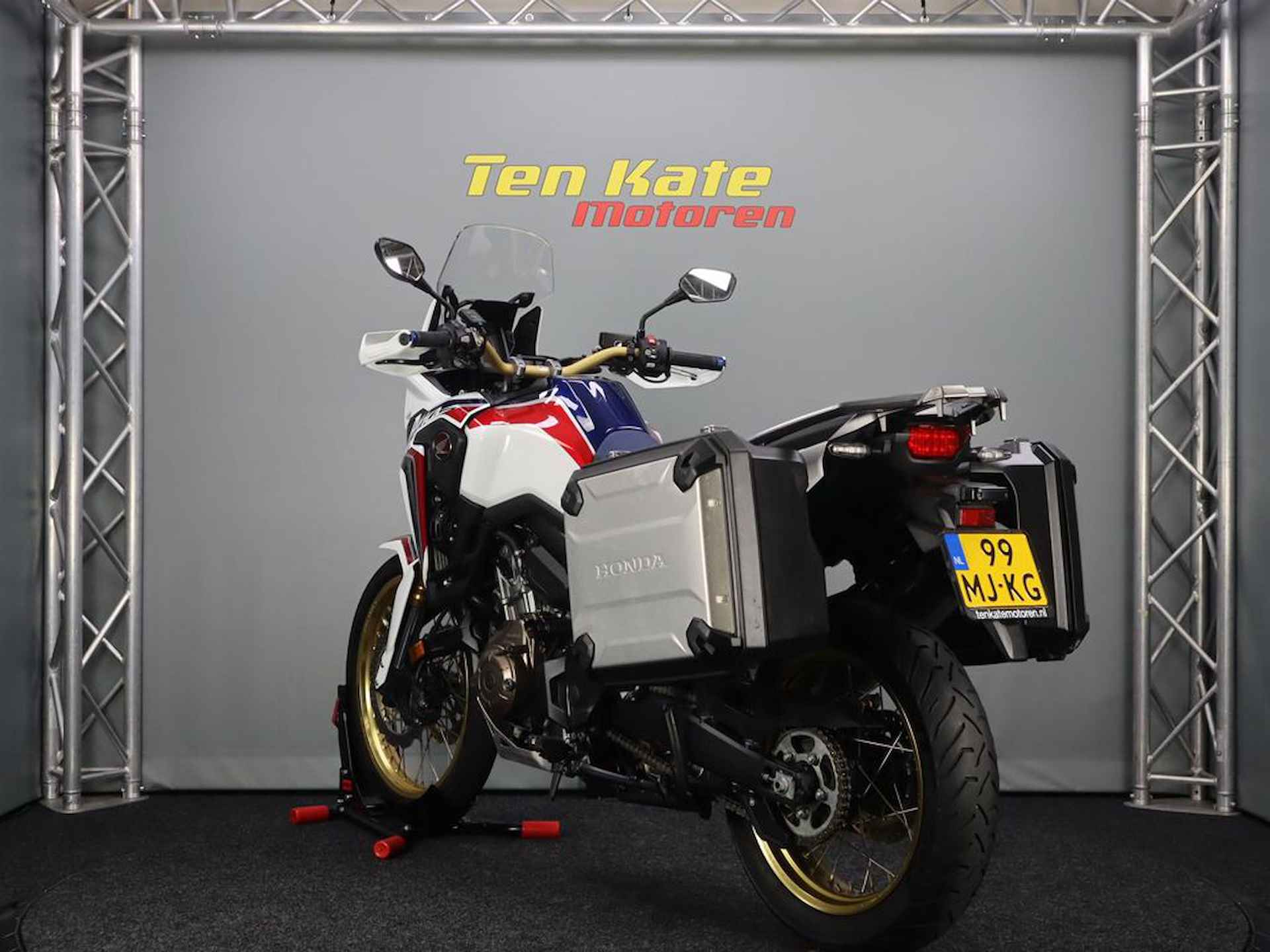 Honda CRF 1000 L Africa Twin DCT - 8/12