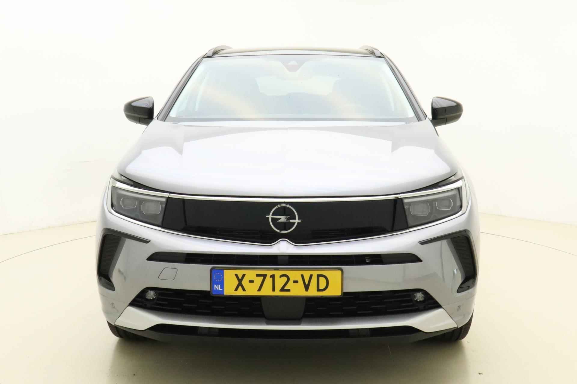 Opel Grandland 1.6 Turbo Hybrid Level 3 | Nieuwe auto | Led | Stoel en stuurverwaming | Camera| Navigatie | Kelyless start en entry | Android auto en Apple carplay | Elektrisch te openen kofferbak - 6/39