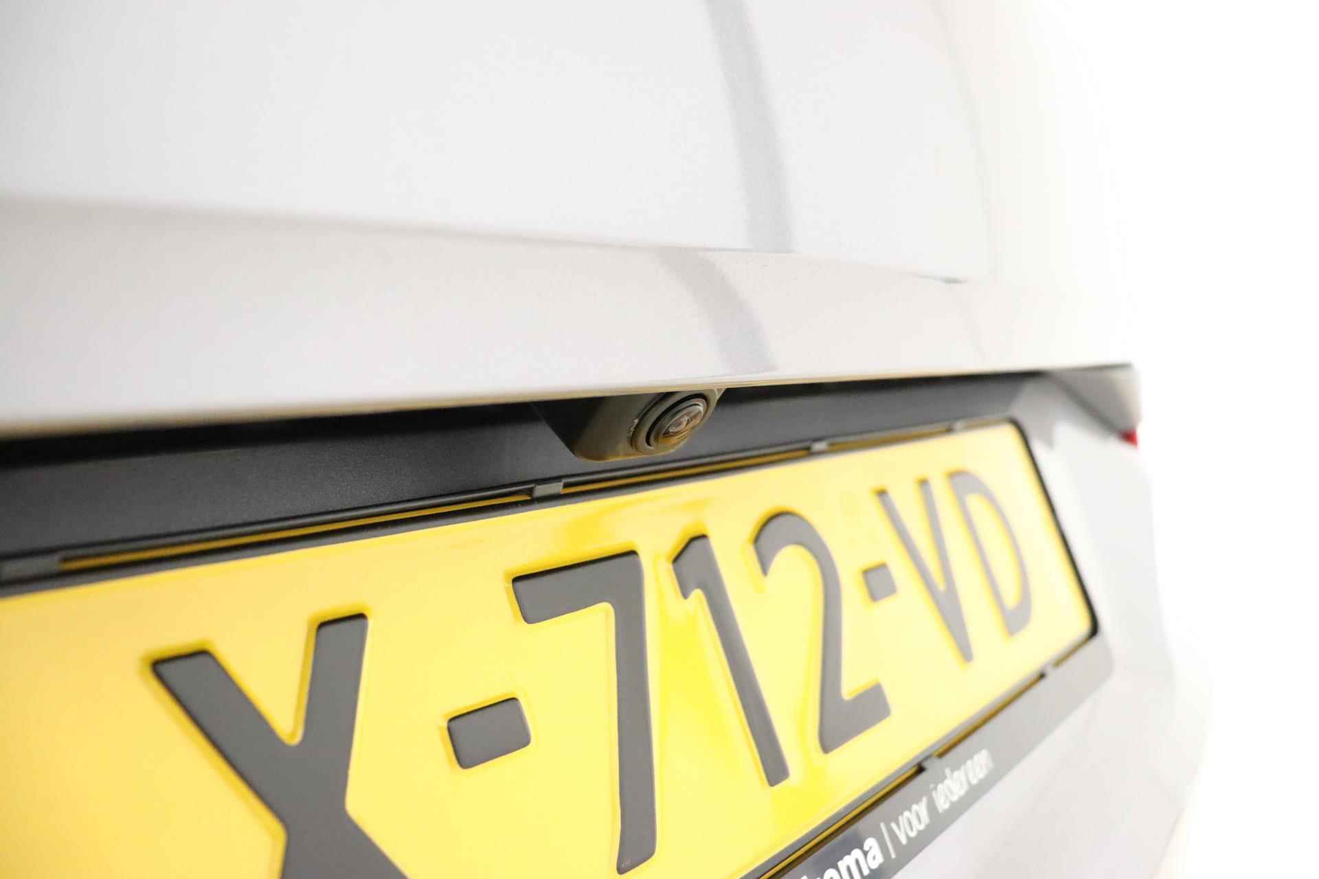 Opel Grandland 1.6 Turbo Hybrid Level 3 | Nieuwe auto | Led | Stoel en stuurverwaming | Camera| Navigatie | Kelyless start en entry | Android auto en Apple carplay | Elektrisch te openen kofferbak - 15/39