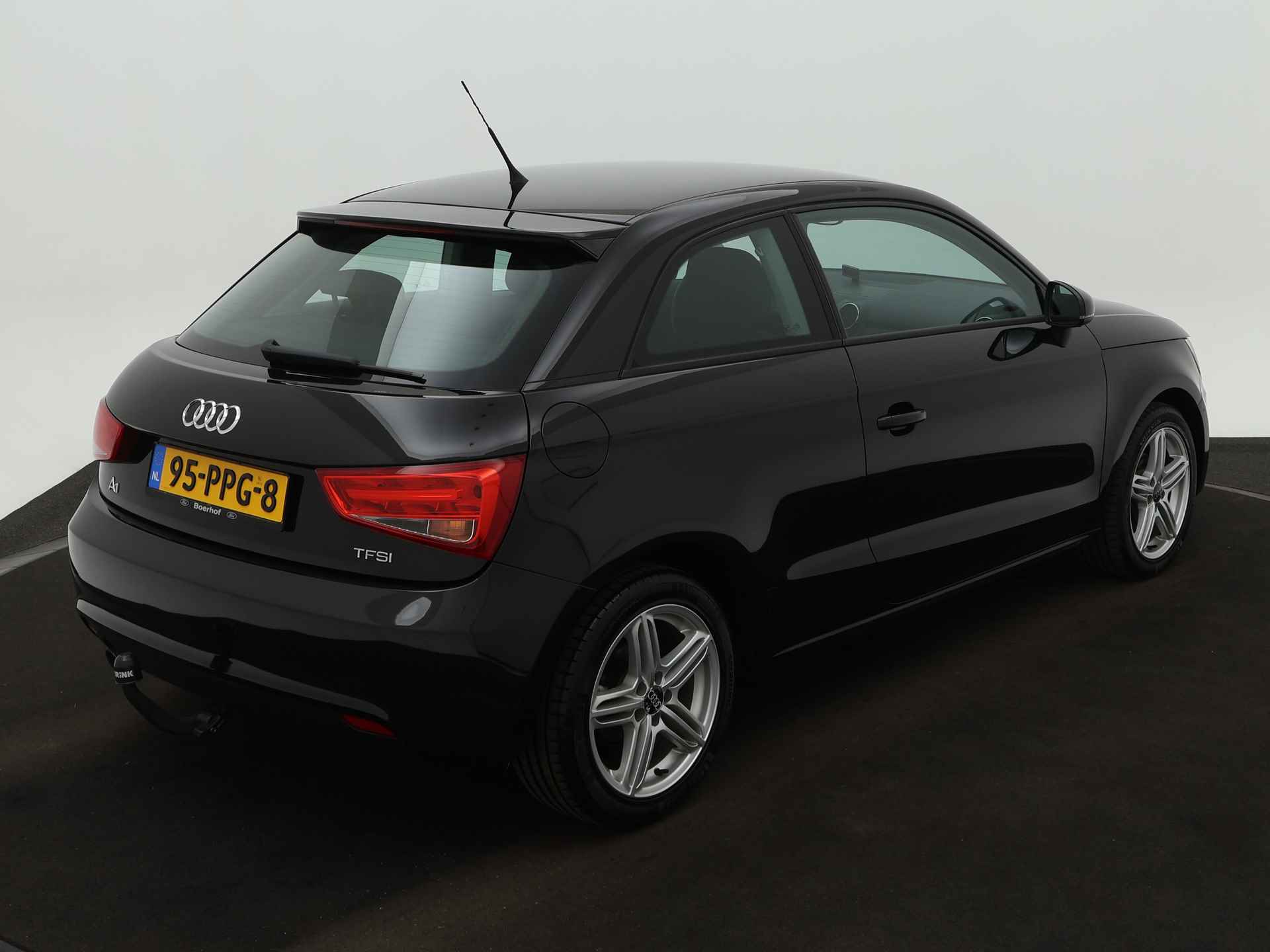 Audi A1 1.2 TFSI Attraction Pro Line | Trekhaak | Airco | Cruise | Bluetooth | set winterwielen. - 5/20