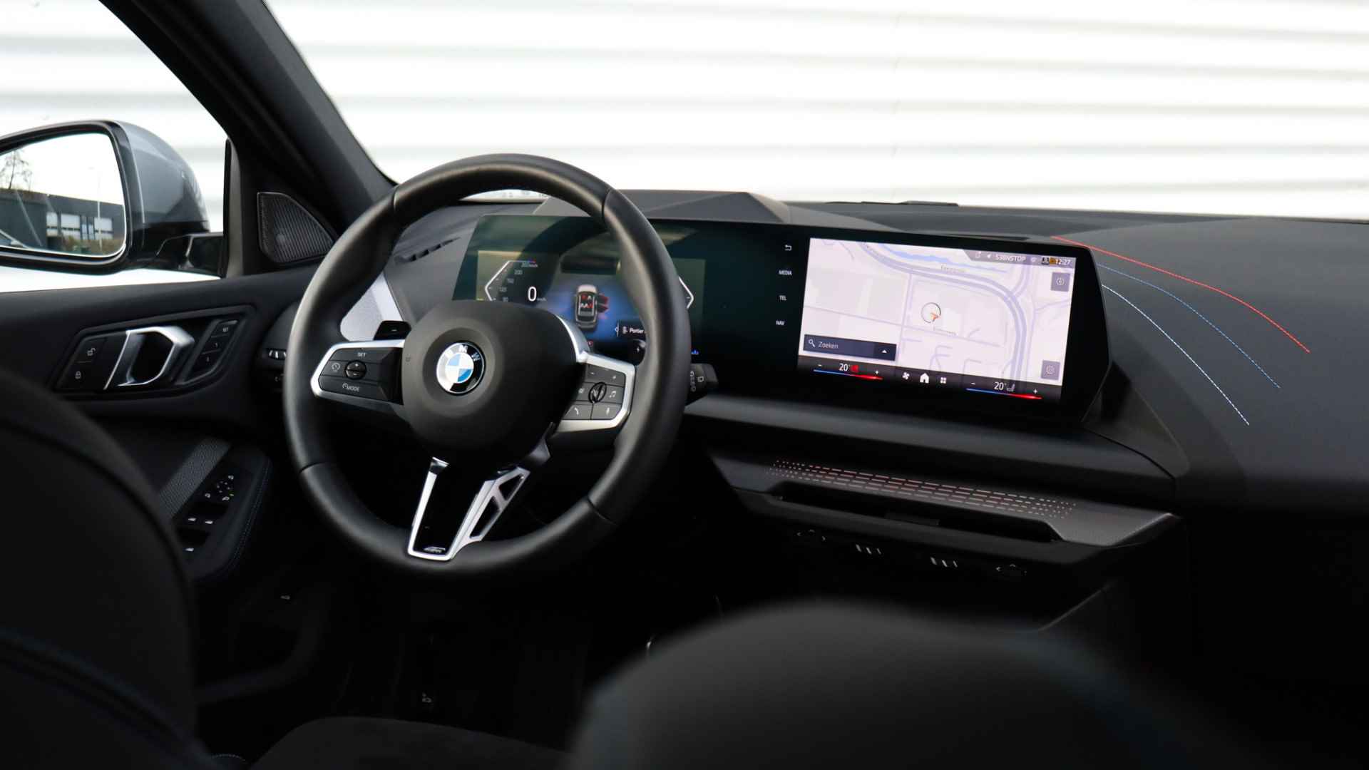 BMW 1-serie 120 M-Sport Pro | Harman/Kardon | Panoramadak | Head-up | Memory | Comfort Access - 12/39