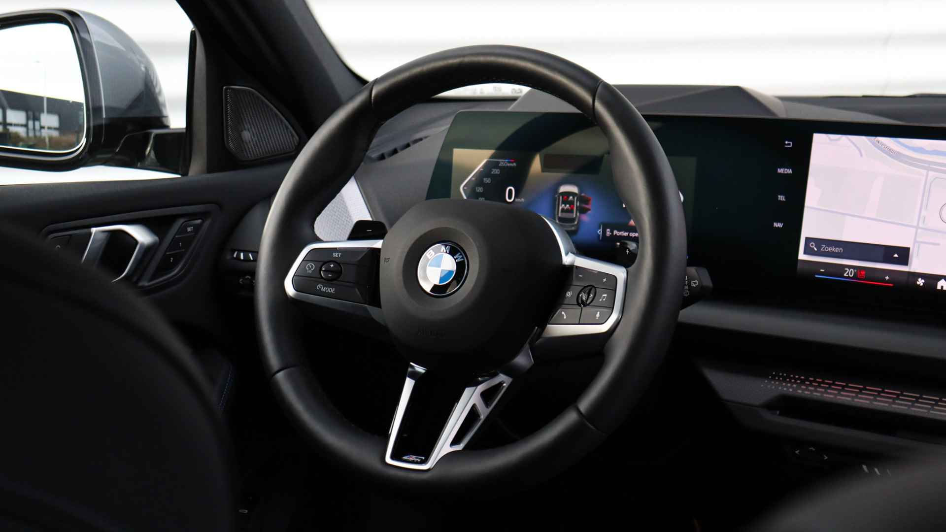 BMW 1-serie 120 M-Sport Pro | Harman/Kardon | Panoramadak | Head-up | Memory | Comfort Access - 37/39