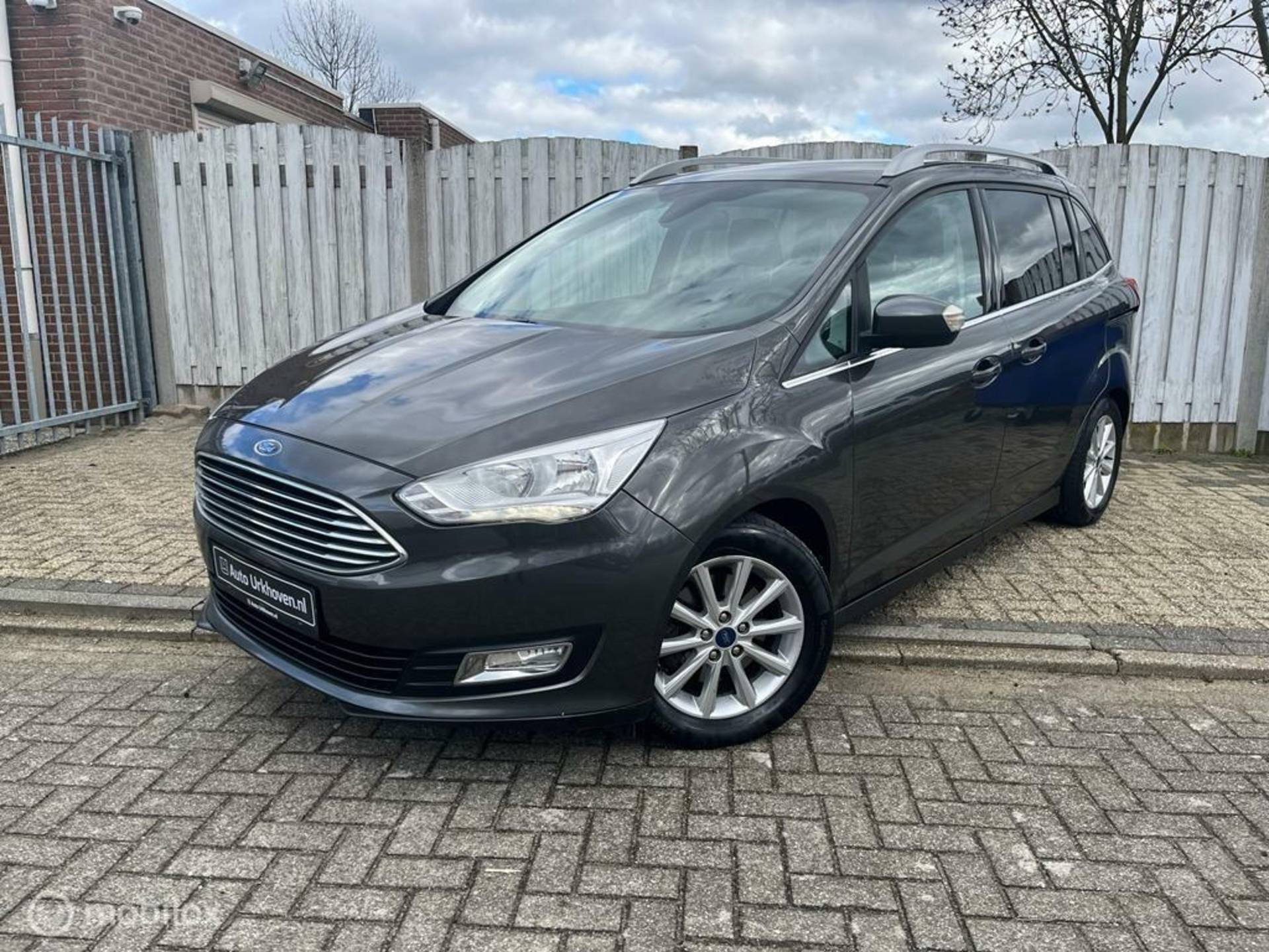 Ford Grand C-Max 1.0 Titanium,clima,key-less,6-24 mnd garantie mogelijk - 1/13