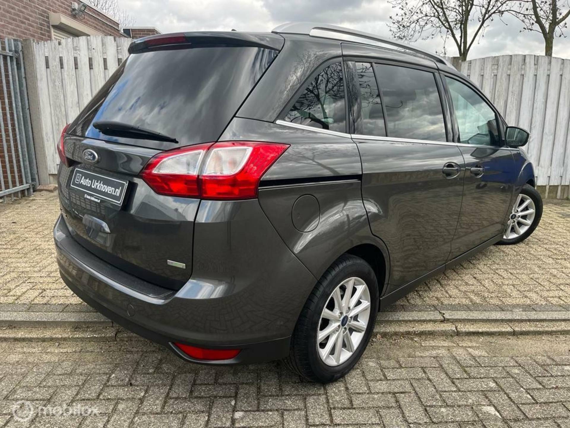 Ford Grand C-Max 1.0 Titanium,clima,key-less,6-24 mnd garantie mogelijk - 3/13