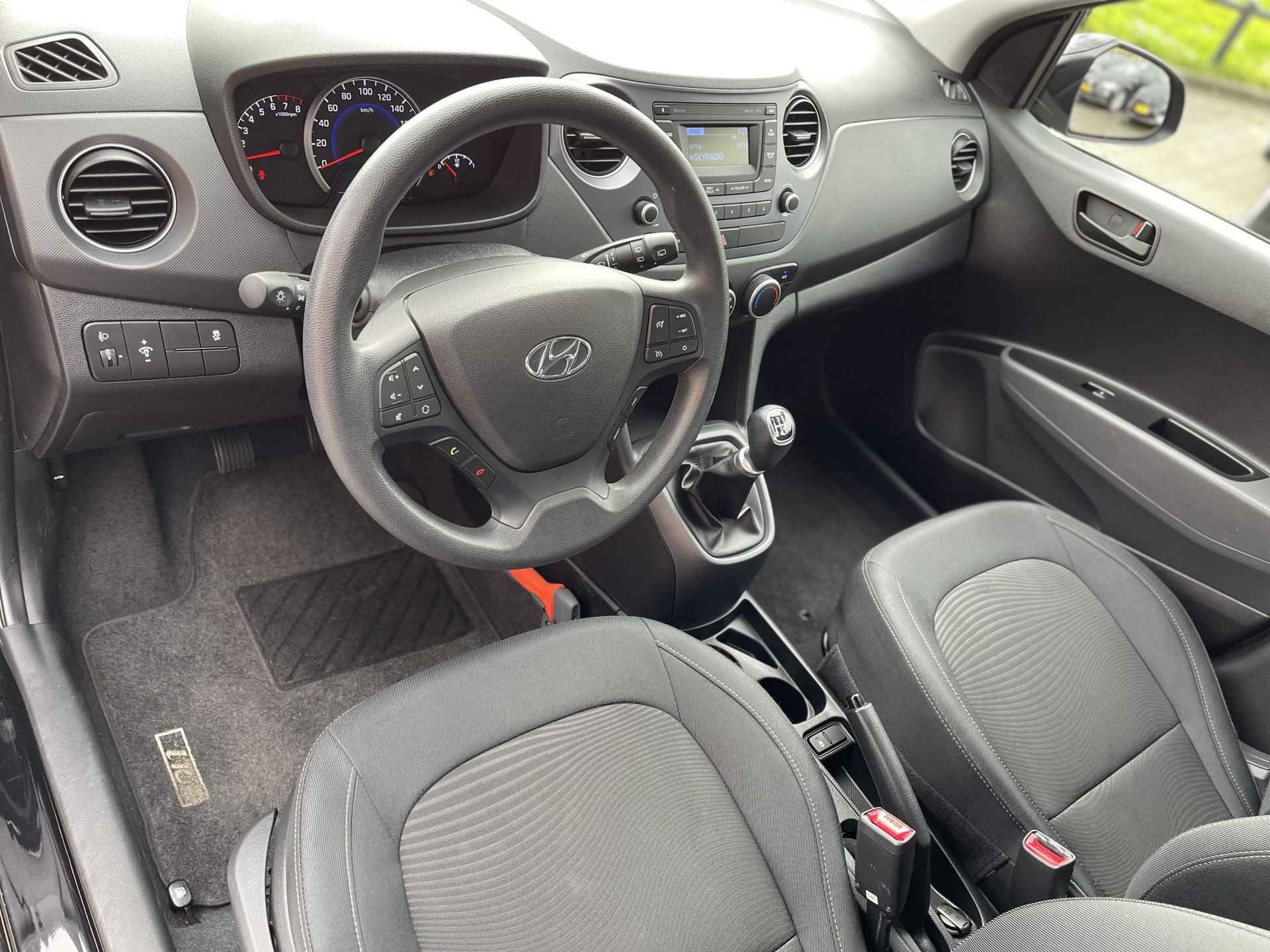 Hyundai i10 1.0i Comfort | Cruise Control | Airco | Radio-MP3 Speler | Bluetooth Tel. | Elek. Ramen + Spiegels | Rijklaarprijs! - 10/23