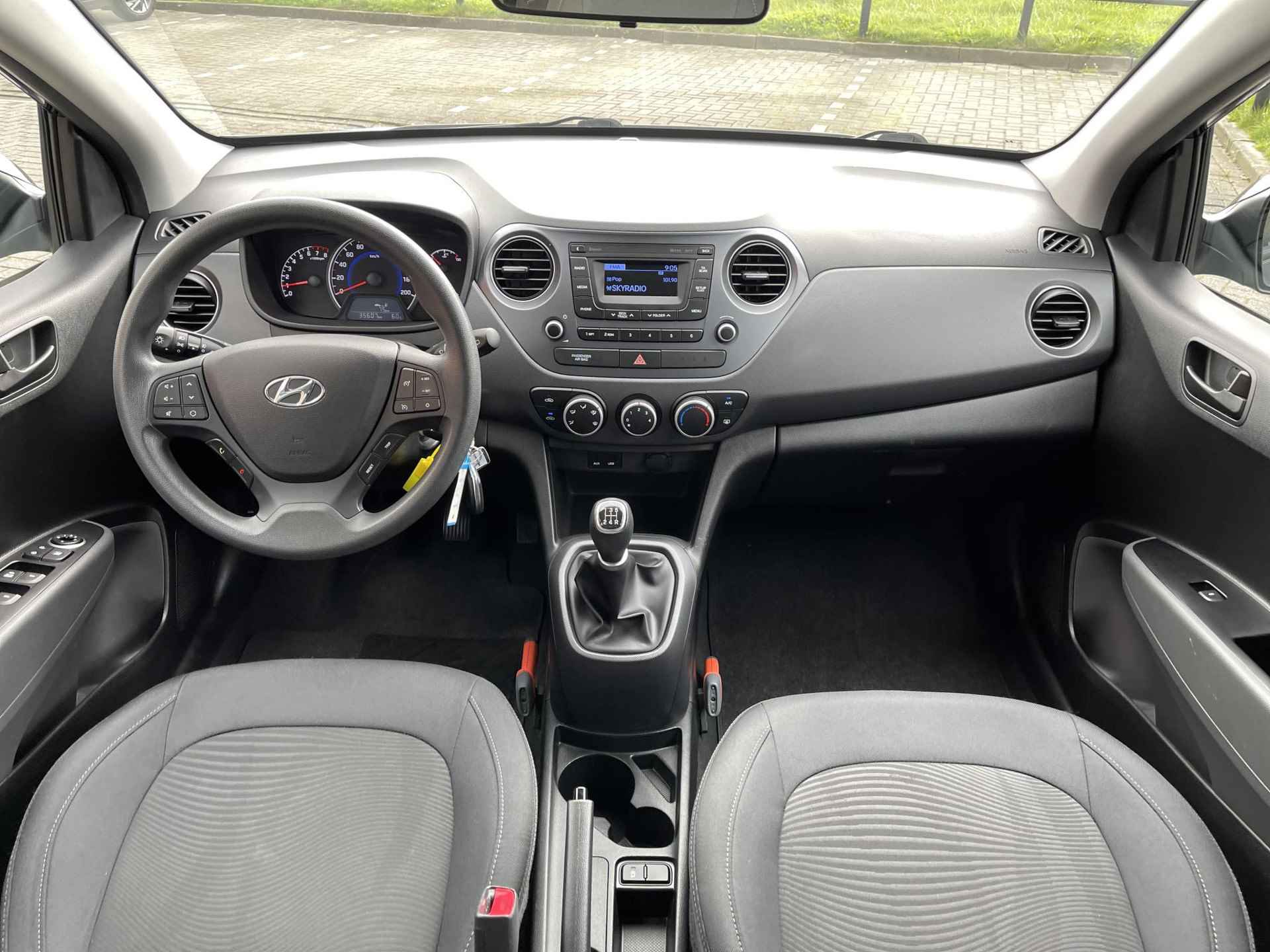 Hyundai i10 1.0i Comfort | Cruise Control | Airco | Radio-MP3 Speler | Bluetooth Tel. | Elek. Ramen + Spiegels | Rijklaarprijs! - 12/23