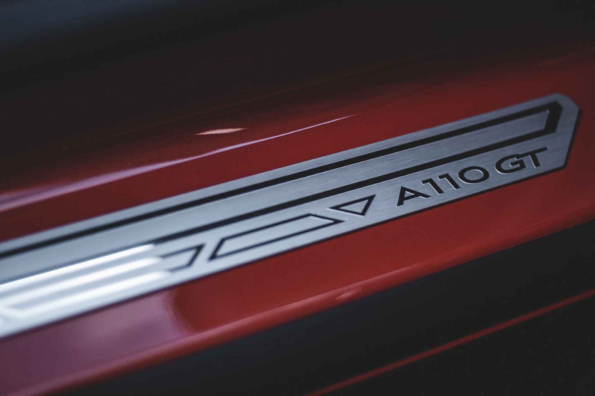 ALPINE A110 1.8 Turbo GT 2022 - Atelier / Historic color. Beige Cornaline - nr. 009/110 - ~ Munsterhuis ~ Alpine Centre Hengelo ~ - 38/59