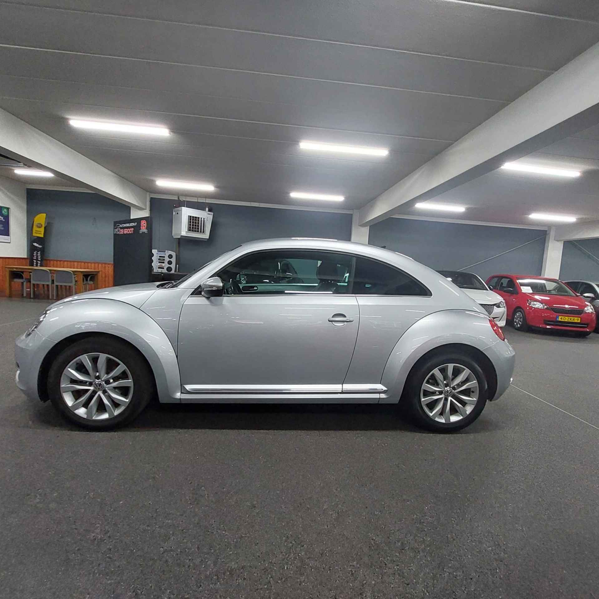 Volkswagen Beetle 1.2 TSI Design-LEDER-LED-P SENSOREN-STOELVERWARMING - 15/52