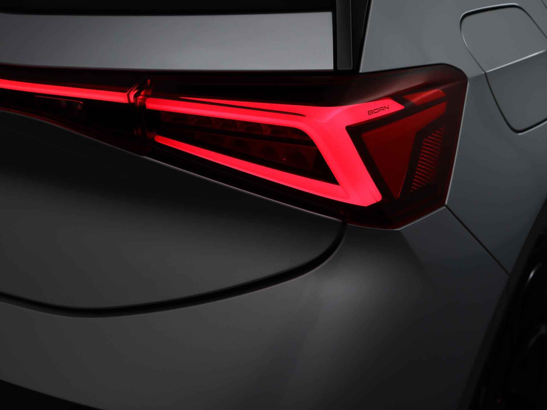 CUPRA Born Performance One 62 kWh 204 PK | Apple CarPlay | 19" | Navigatie | Keyless | Stoelverwarming | Getint Glas | - 12/56