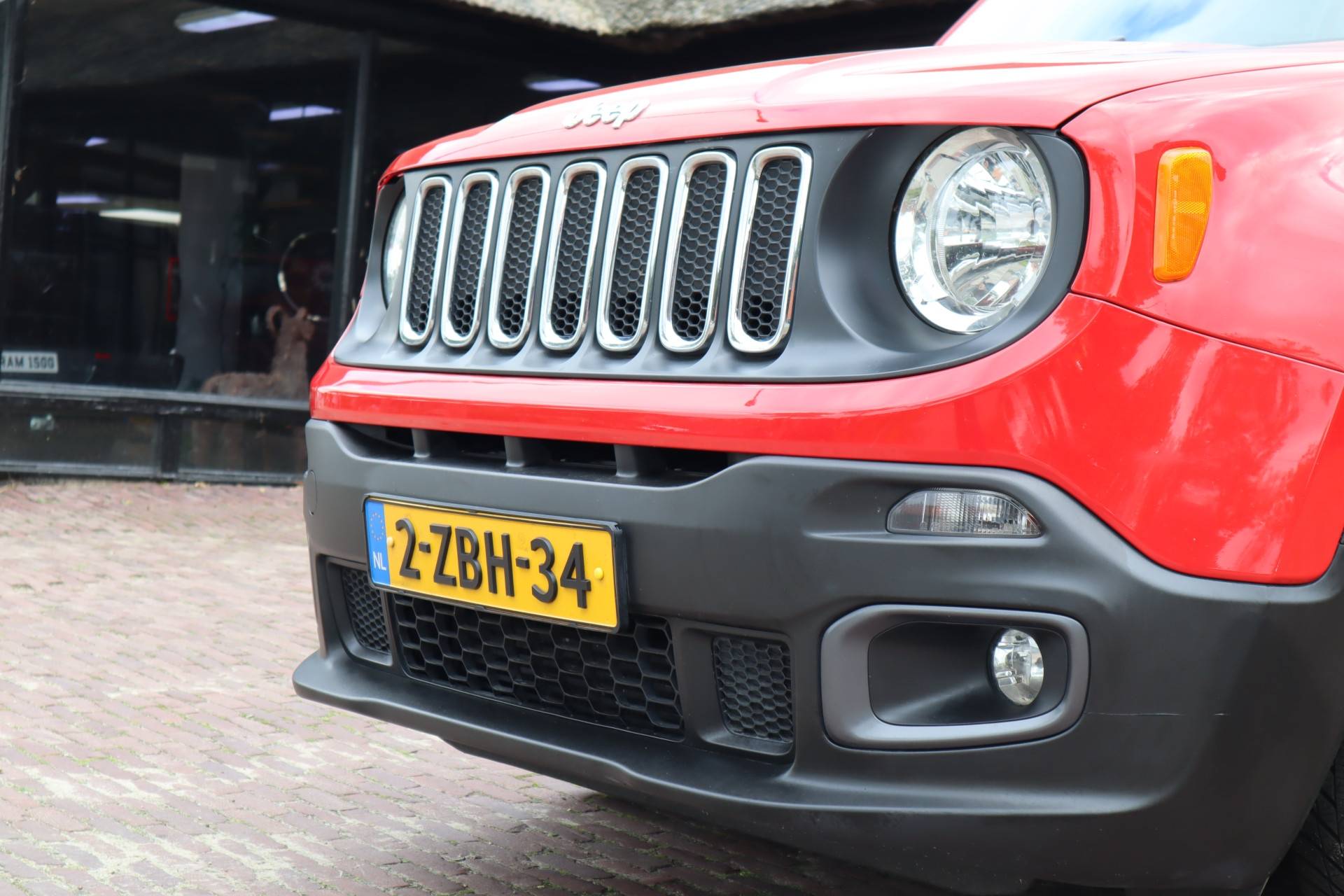 Jeep Renegade 1.4 Longitude | Navigatie | Trekhaak | Keyless | Parkeersensoren | Reservewiel - 21/45