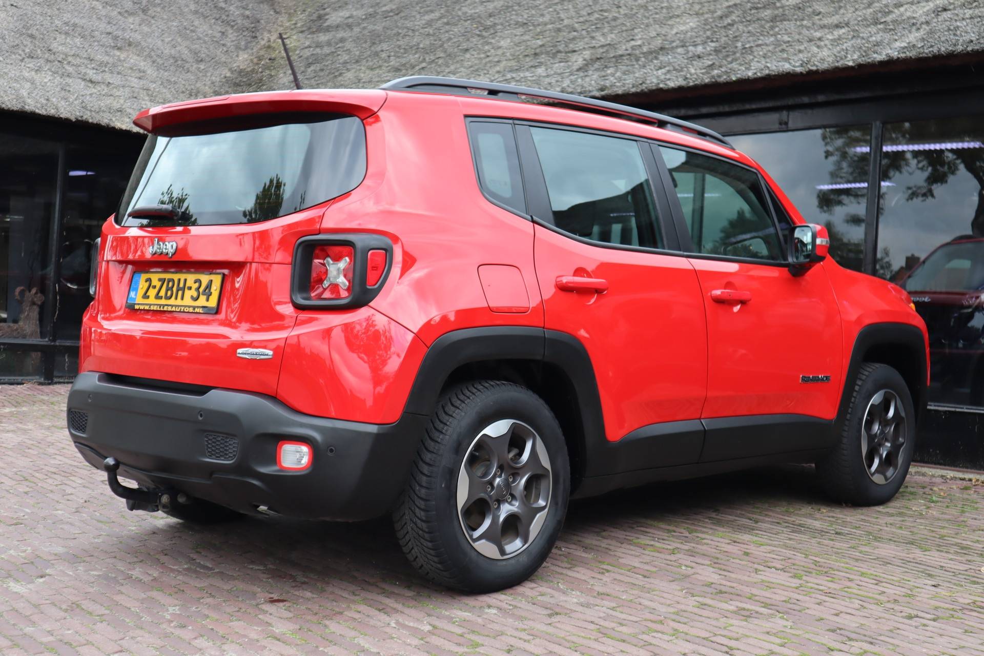 Jeep Renegade 1.4 Longitude | Navigatie | Trekhaak | Keyless | Parkeersensoren | Reservewiel - 30/45