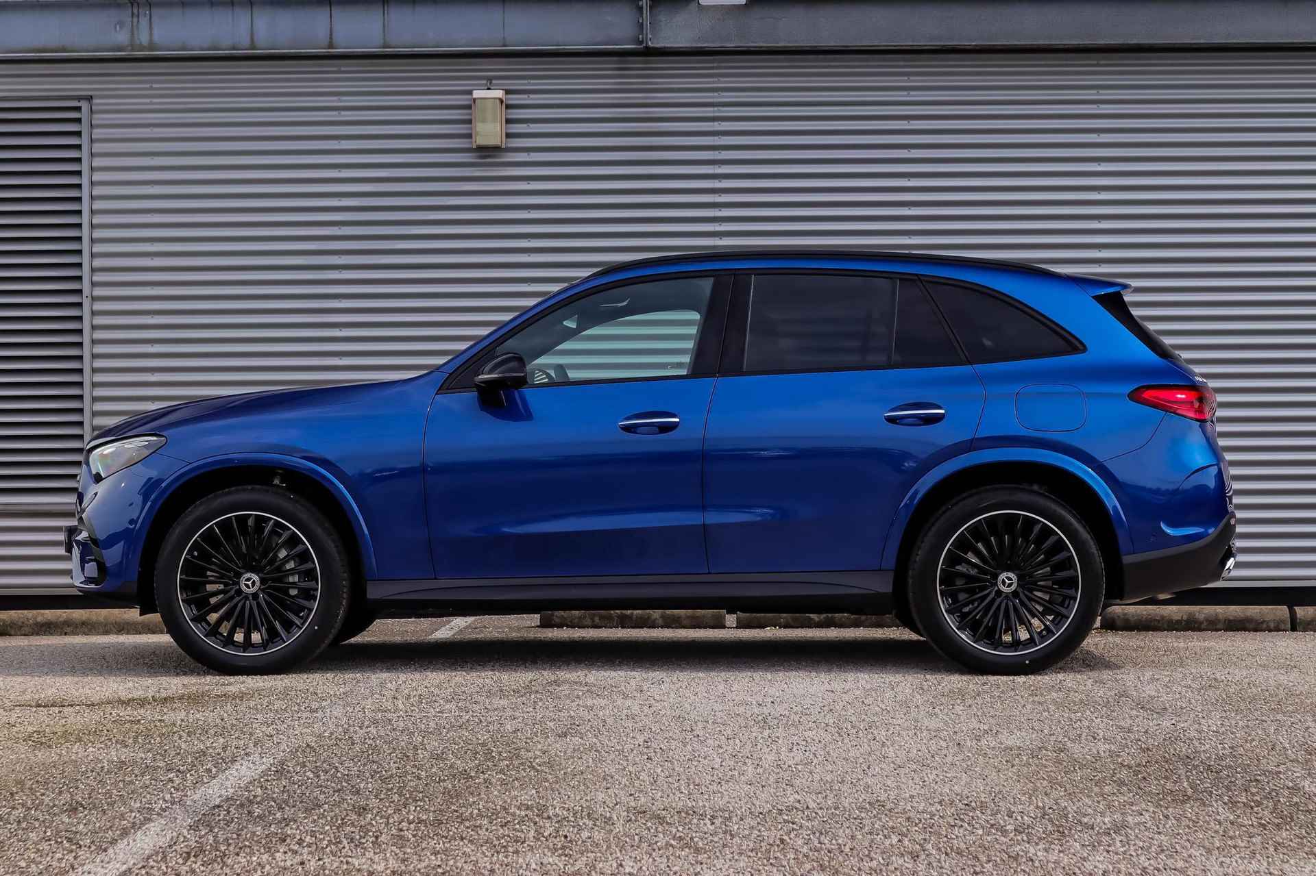 Mercedes-Benz GLC GLC 300e Automaat 4MATIC AMG Line | Rijassistentiepakket Plus | Nightpakket | Panoramadak | Trekhaak - 8/39