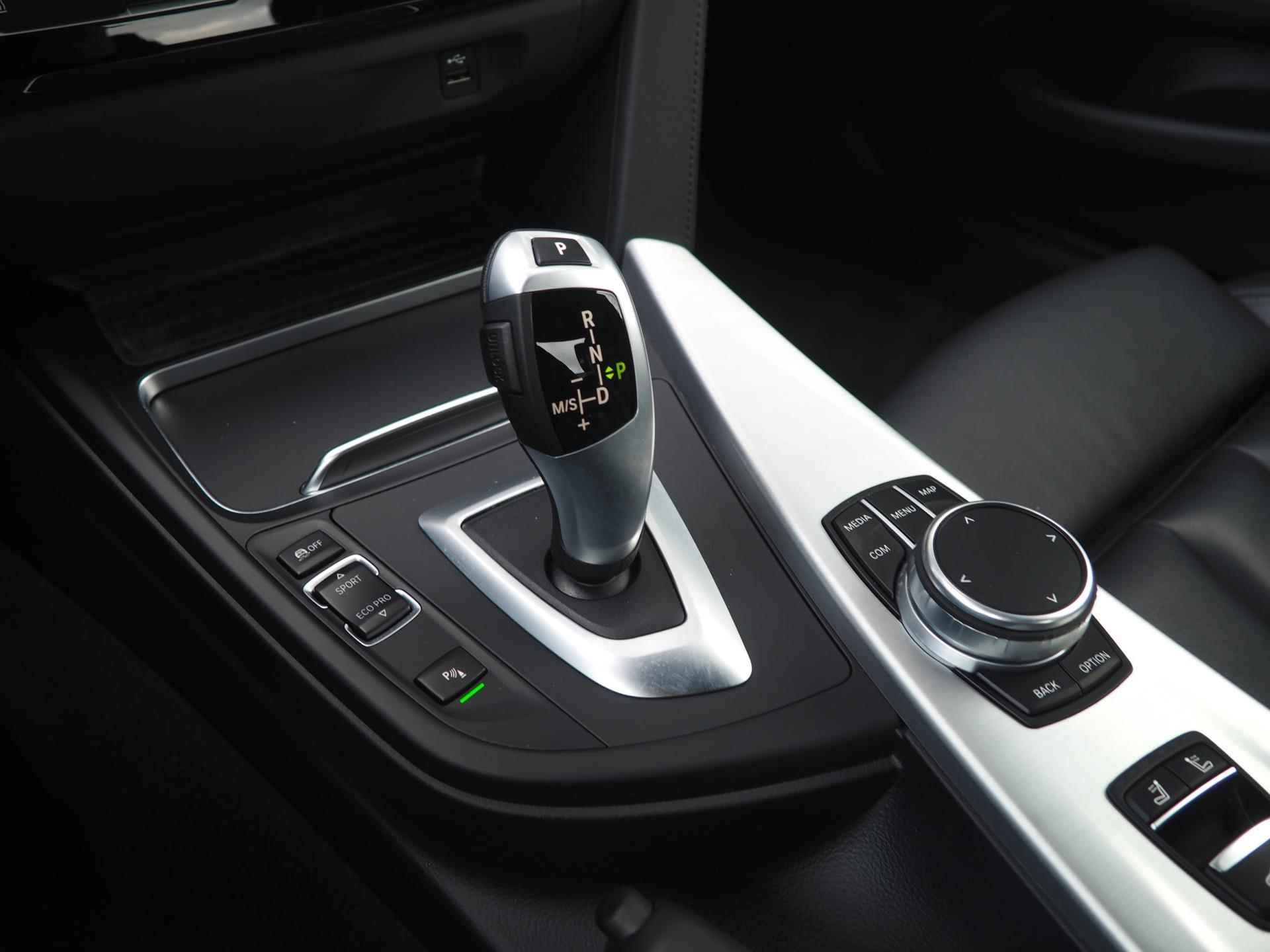 BMW 4-serie Cabrio 420i M-sport High Executive / H&K / Memory / Nekverwarming / LED - 33/46