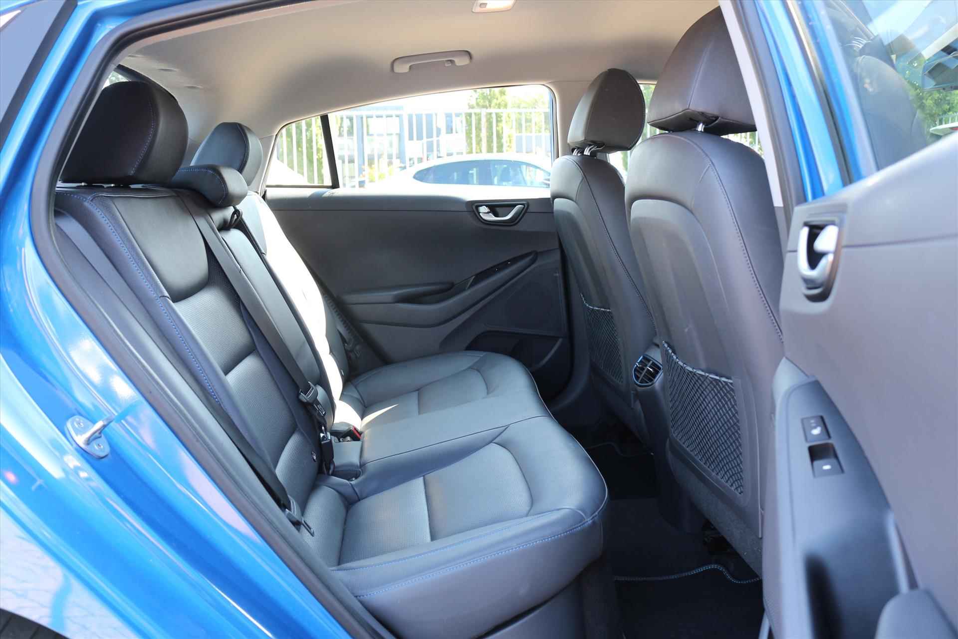 Hyundai Ioniq 1.6 GDI Blue PHEV 141 pk DCT Premium RIJKLAAR - 8/33