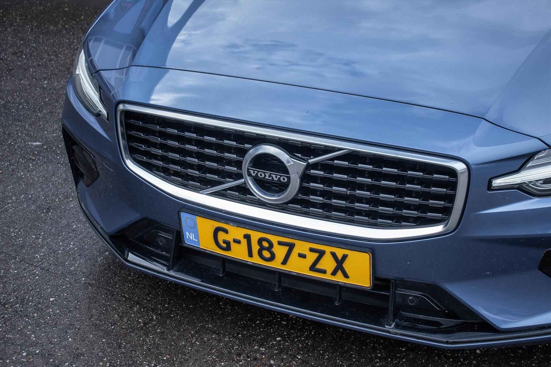 Volvo V60 T4 2.0 211pk Geartronic R-Design - 7/33