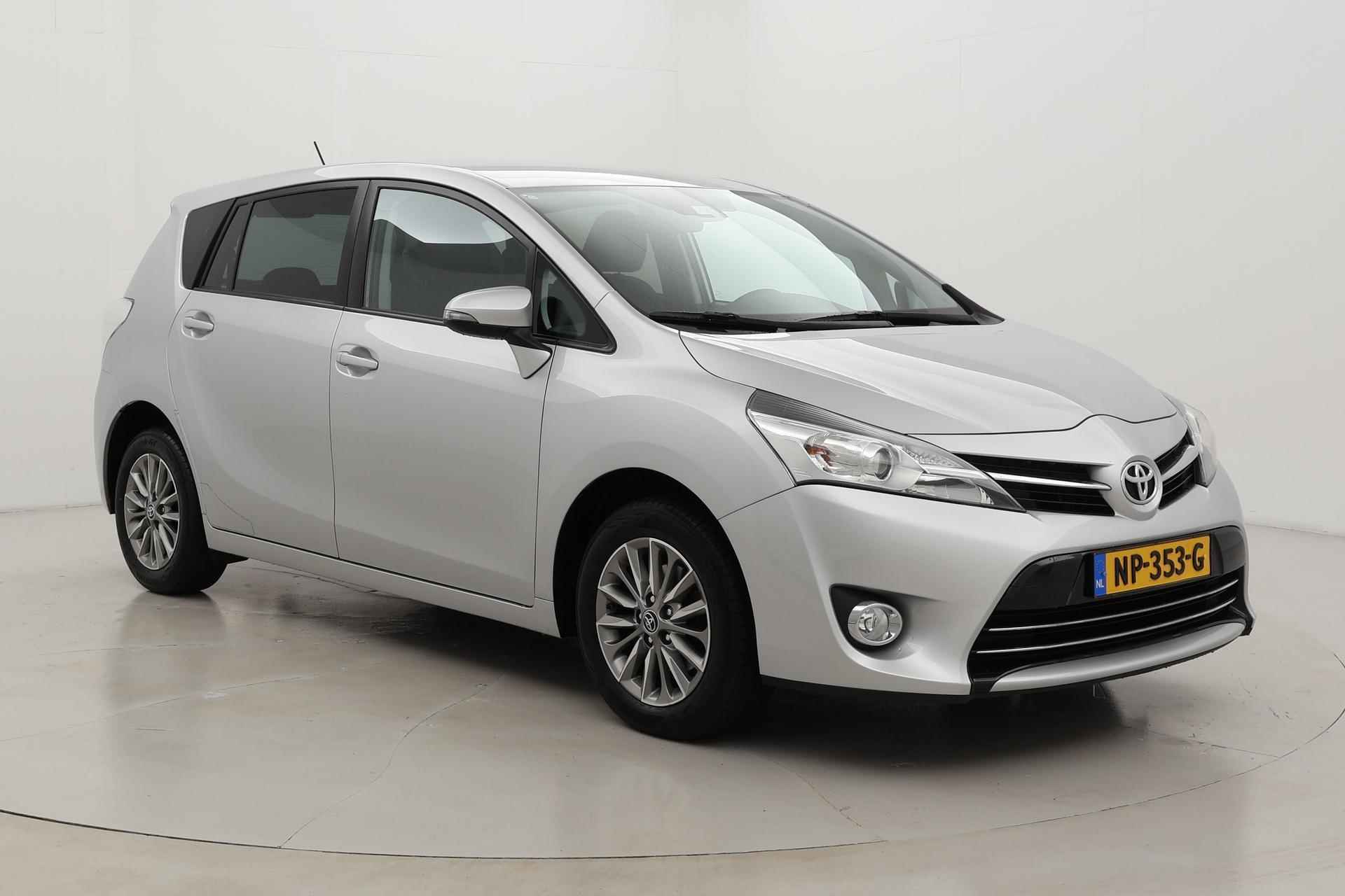 Toyota Verso 7 pers. 1.6 VVT-i Dynamic | Trekhaak | Navigatie - 26/32