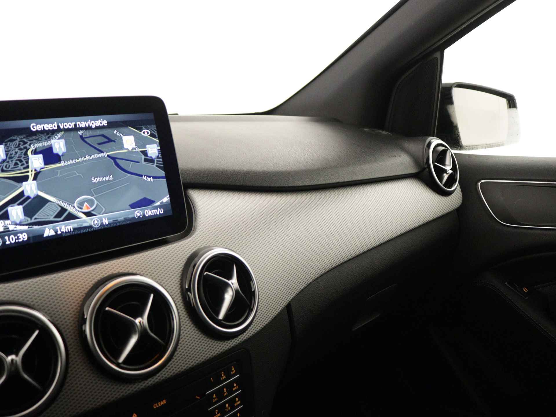 Mercedes-Benz B-Klasse 180 Activity Edition | Leder | Navigatie | Cruise control | | Privacy glass | Bluetooth carkit | Airconditioning | - 7/39