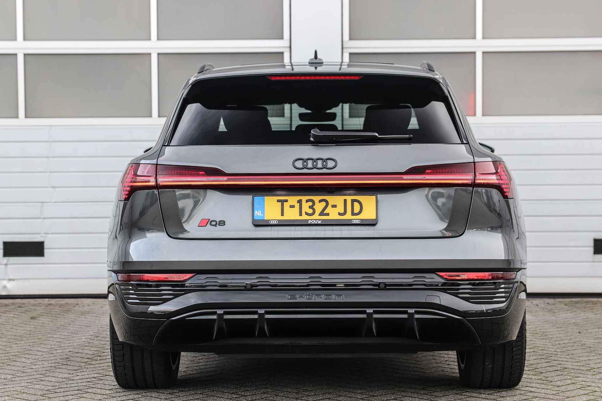 Audi Q8 e-tron 55 quattro 408pk S-Line Edition 115 kWh | Panoramadak | Trekhaak | B&O Sound - 14/51