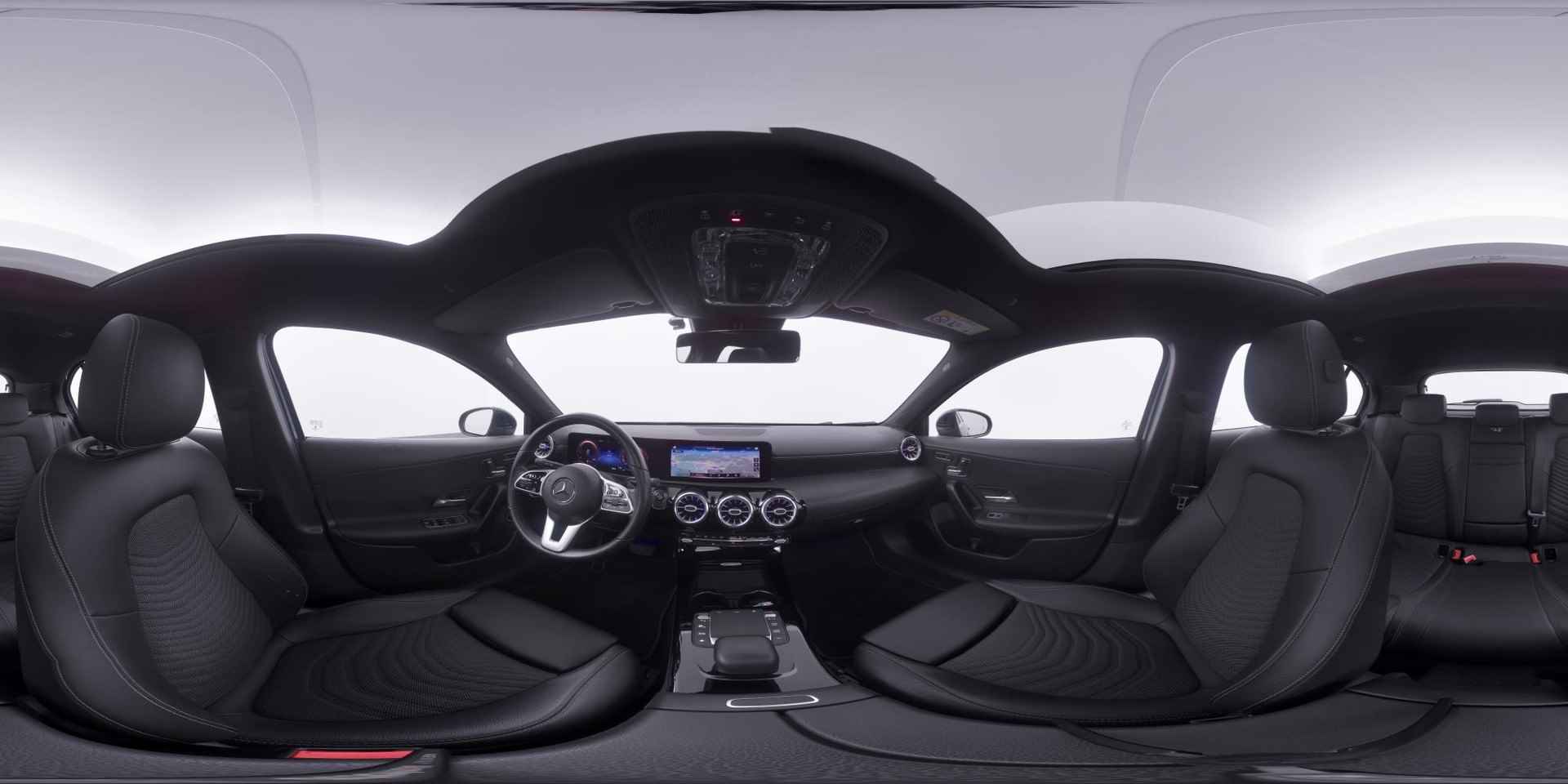 Mercedes-Benz A-Klasse 250e | Panoramadak | Widescreen Cockpit | Trekhaak | Zondag Open! - 53/53