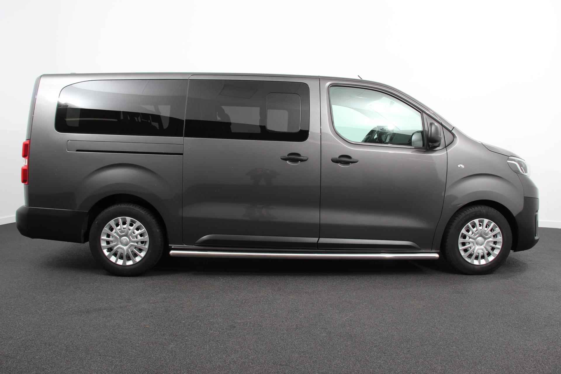 Toyota PROACE Shuttle 1.5 D-4D Navigator Long |9 Persoons | Navigatie | Parkeersensoren | Carplay | Cruise Control | DAB | - 3/29