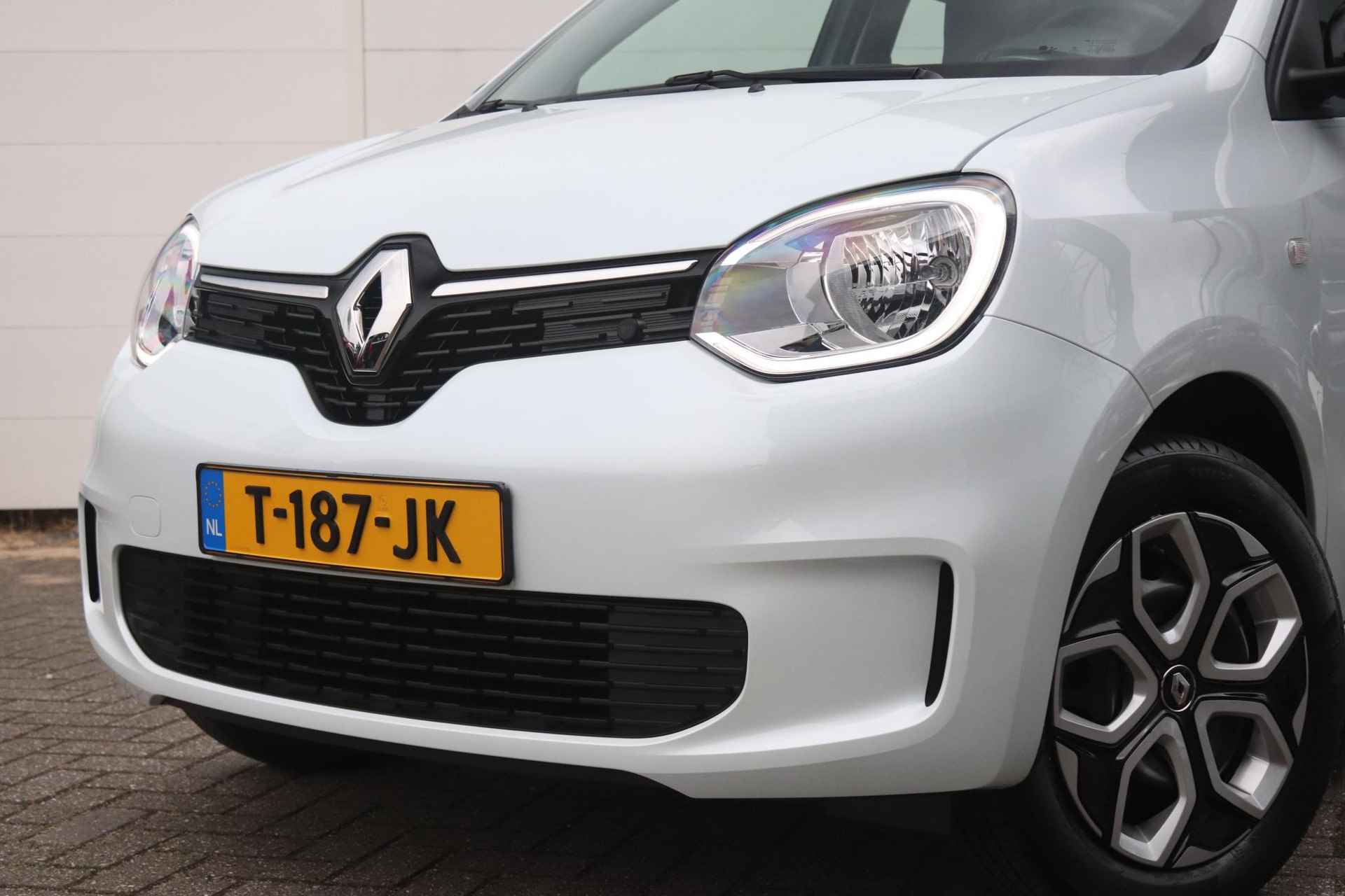 Renault Twingo Z.E. R80 E-Tech Equilibre 22 kWh | Climate | Apple Carplay/ Android Auto | Cruise | Airco | NL Auto! - 15/43