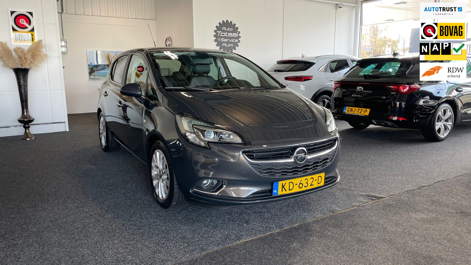 Opel Corsa 1.4 Innovation, Automaat, Cruise, Climate, Leder, Trekhaak, Led.