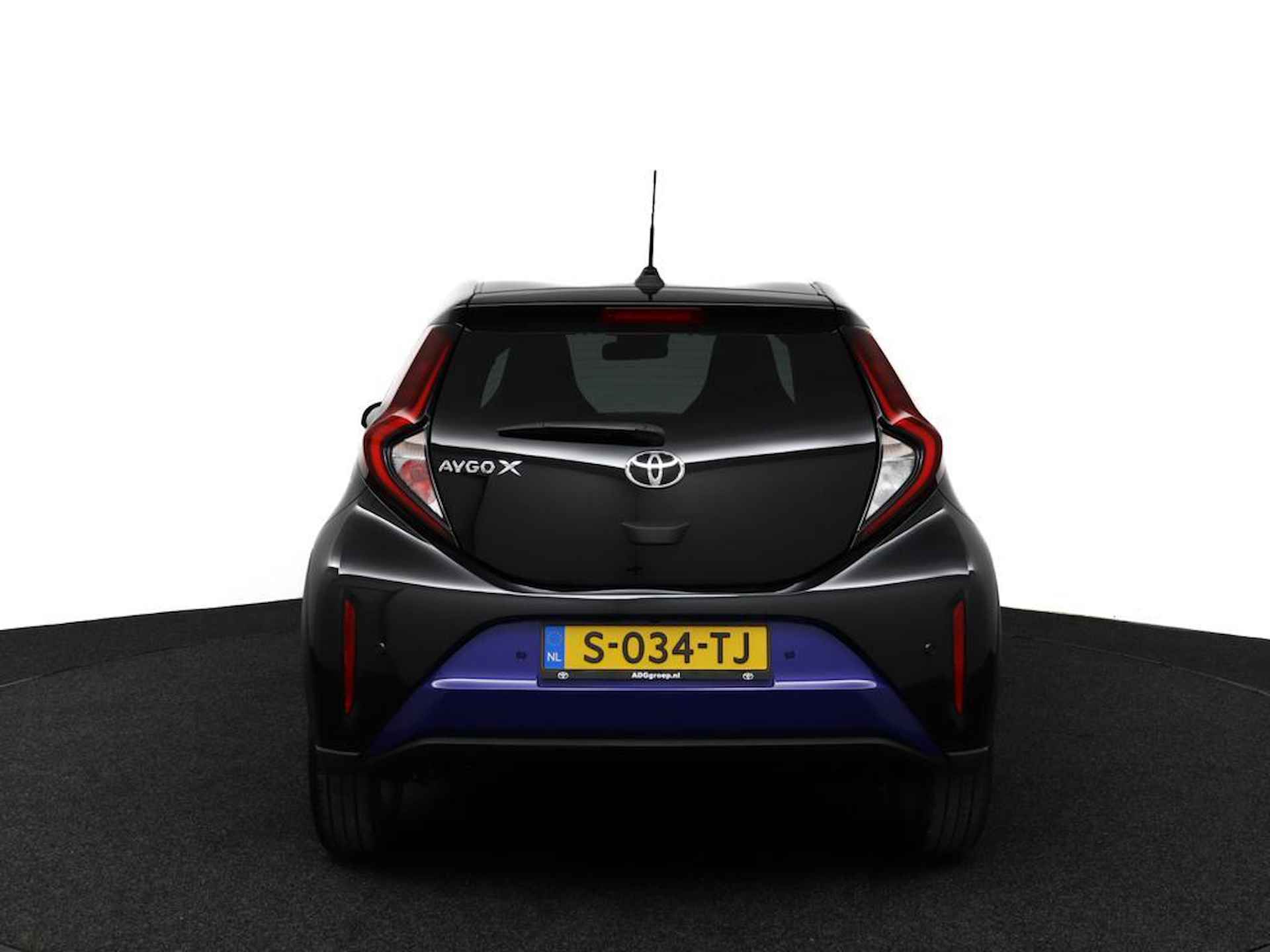 Toyota Aygo X 1.0 VVT-i S-CVT Limited | Climate Control | Stoelverwarming | Camera Achter | - 49/50