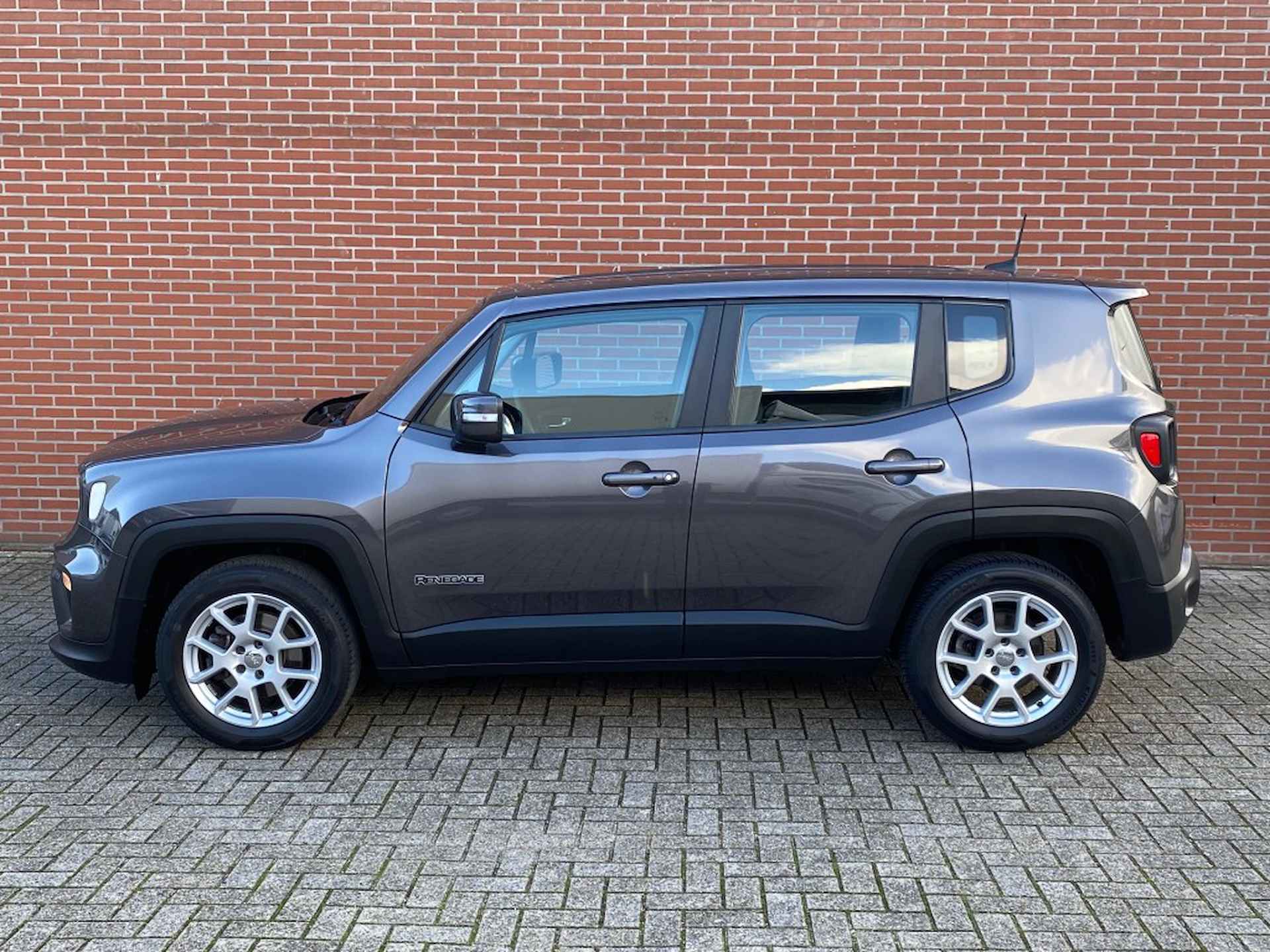 JEEP Renegade 1.3T DDCT LONGITUDE AUTOMAAT CARPLAY CRUISE PDC LMV - 3/23