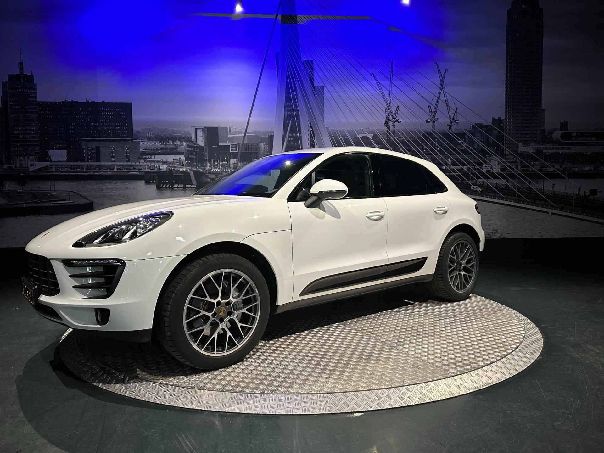 Porsche Macan 3.0 S *Luchtvering*SportChrono*Stoelventilatie - 7/38