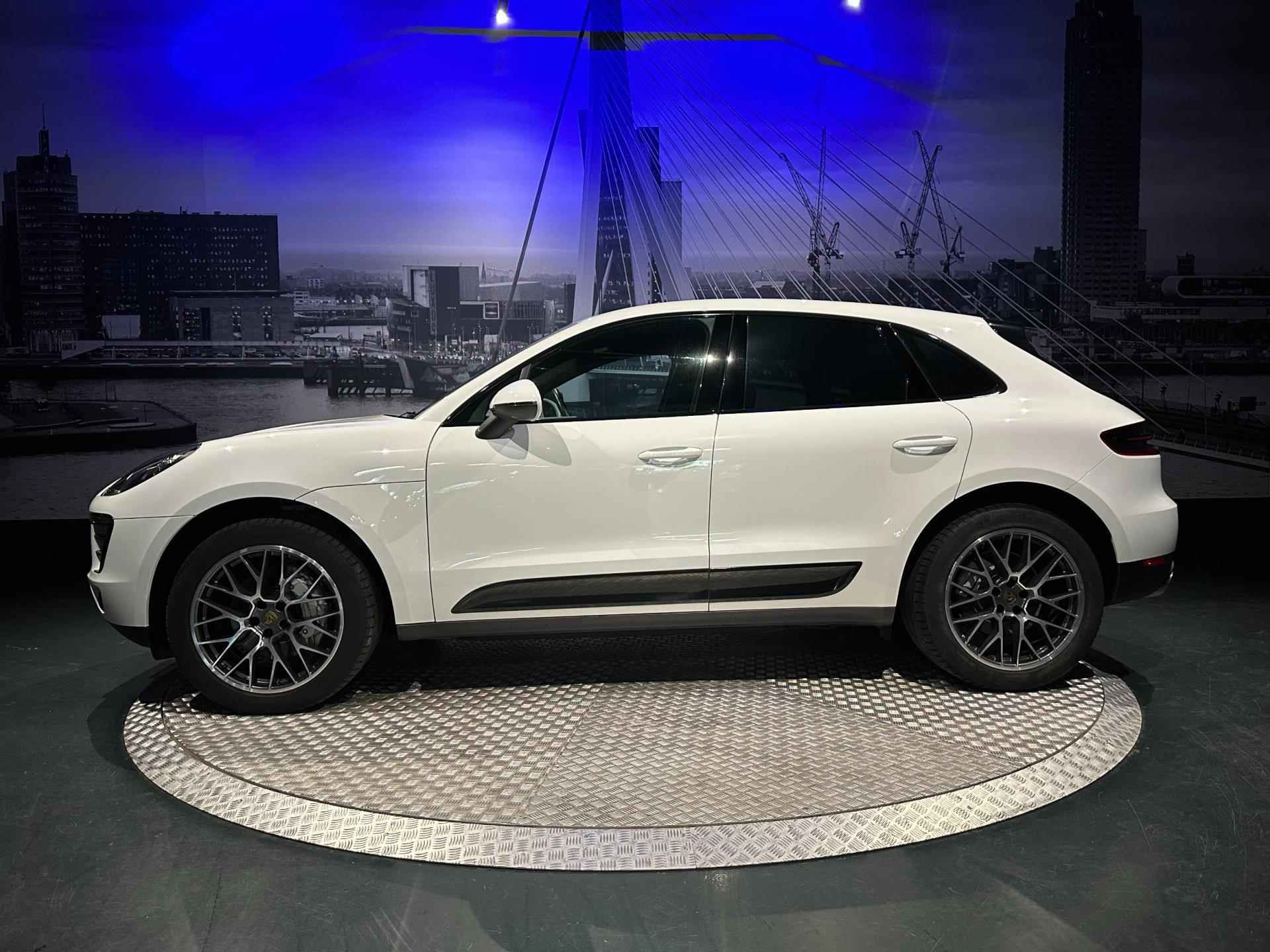 Porsche Macan 3.0 S *Luchtvering*SportChrono*Stoelventilatie - 8/38