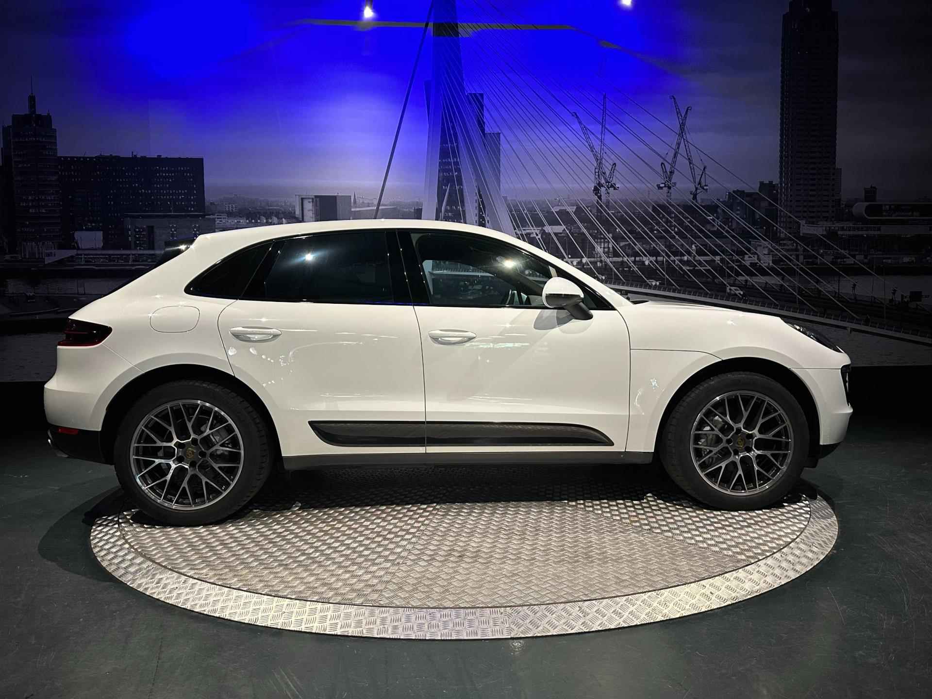 Porsche Macan 3.0 S *Luchtvering*SportChrono*Stoelventilatie - 14/38