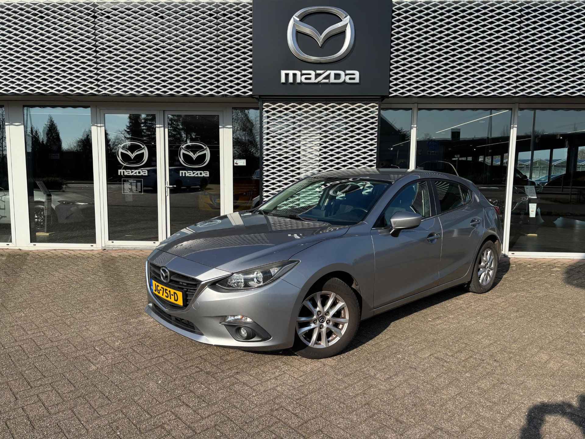 Mazda 3 2.0 Skylease 4-SEIZOENBANDEN | CAMERA | NAVIGATIE | - 2/6