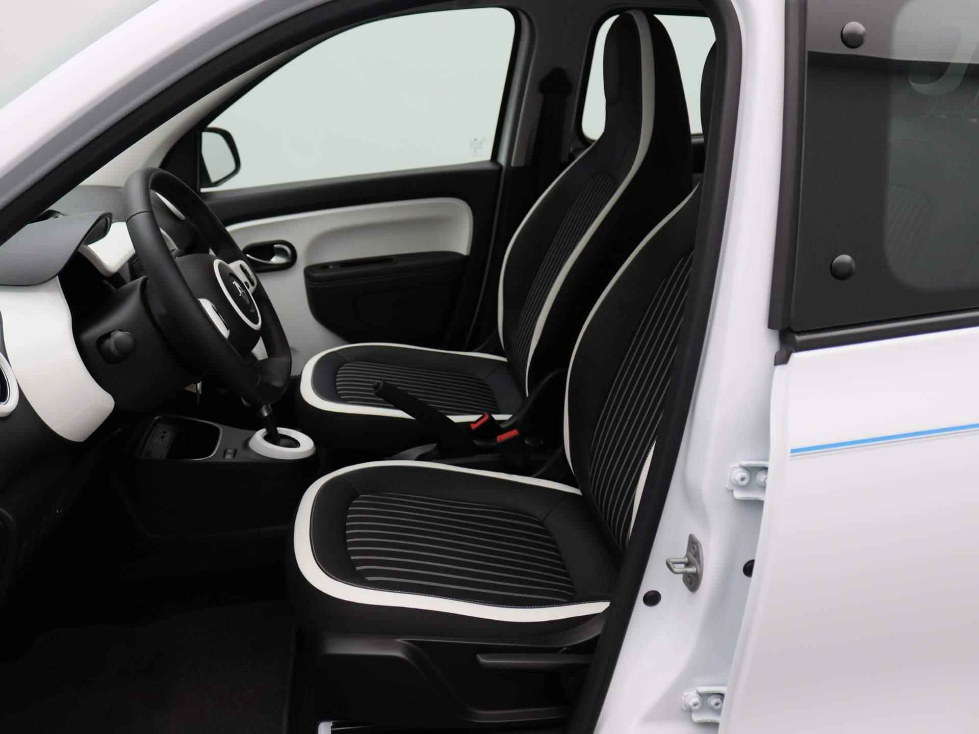 Renault Twingo Z.E. R80 Intens | Apple Carplay & Android Auto |  Climate control | Cruise control | 15" Lichtmetalen velgen - 11/27