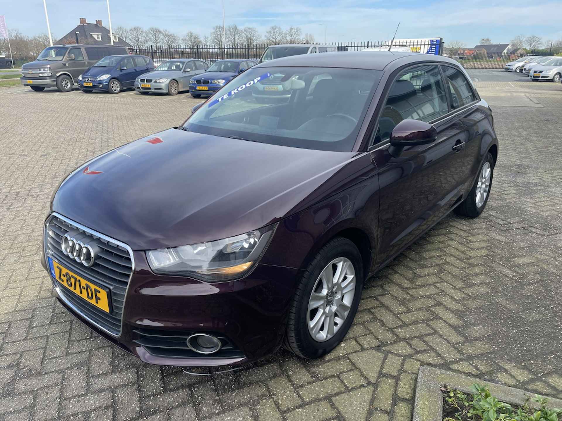Audi A1 1.2 TFSI Attraction - 3/25