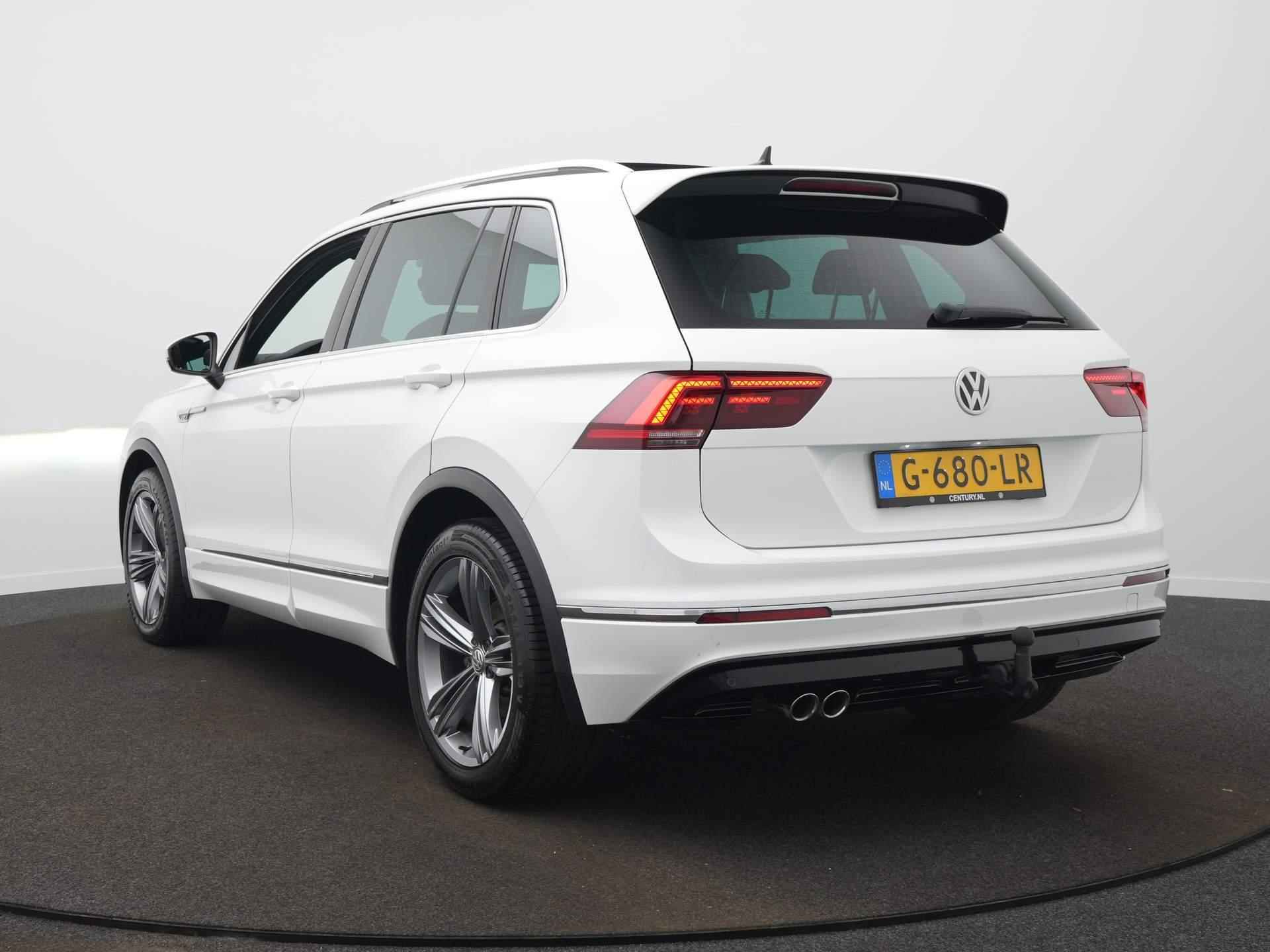 Volkswagen Tiguan 1.5 TSI R-Line Business Trekhaak - Panoramadak - Navigatie - R-Line - 7/57