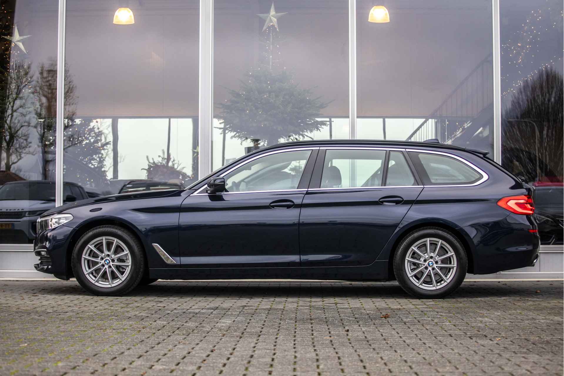 BMW 5 Serie Touring 520i Executive Edition | E-Trekhaak | NL Auto | Carplay - 5/38