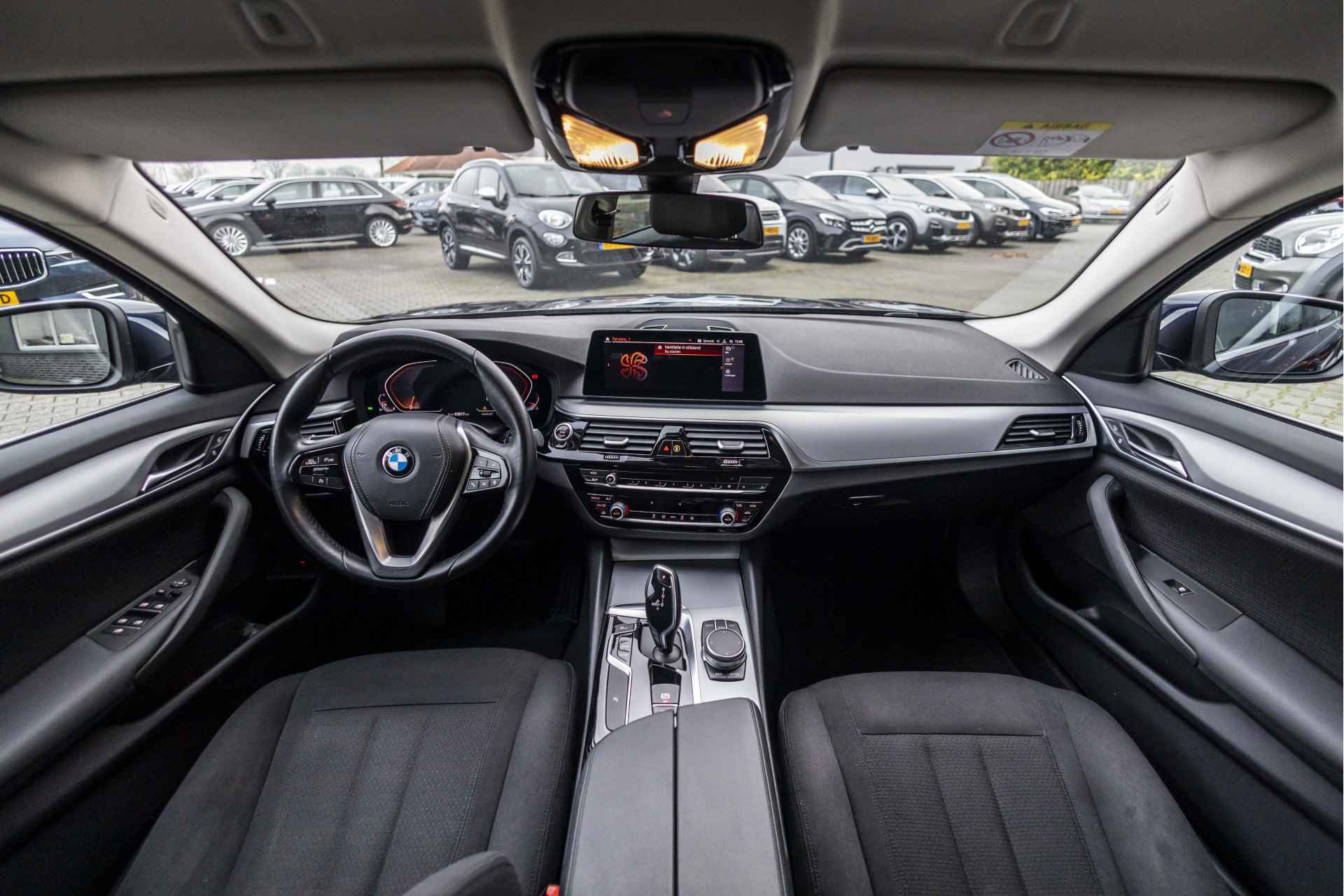 BMW 5 Serie Touring 520i Executive Edition | E-Trekhaak | NL Auto | Carplay - 6/38