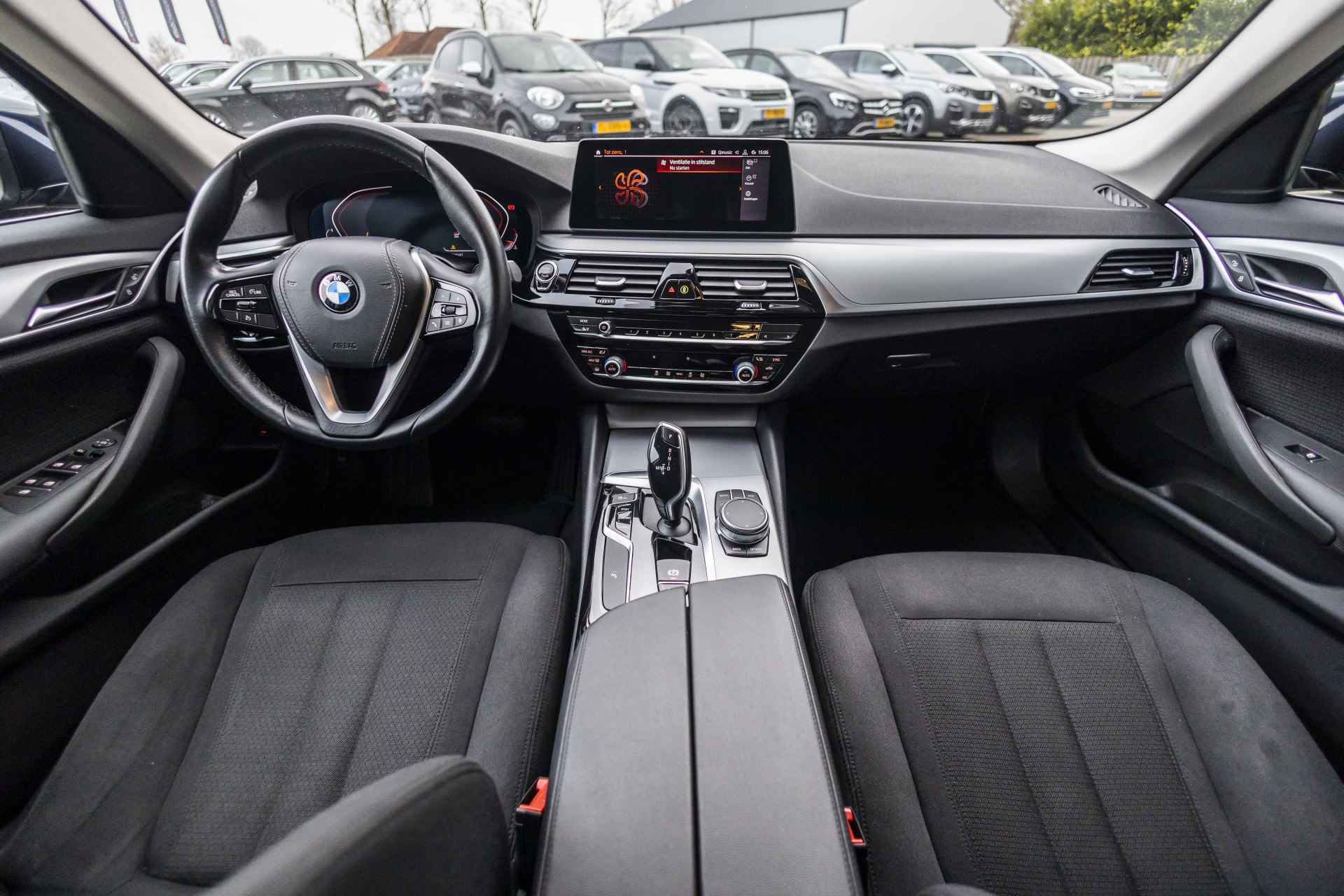 BMW 5 Serie Touring 520i Executive Edition | E-Trekhaak | NL Auto | Carplay - 20/38