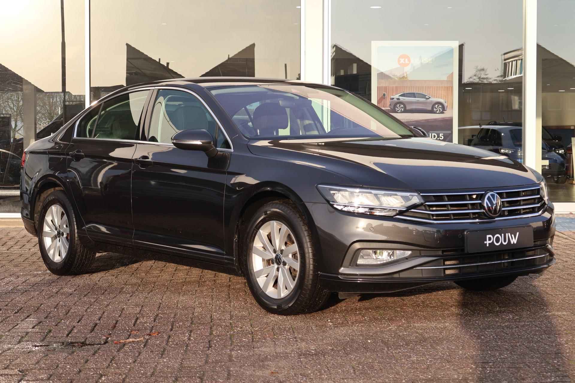 Volkswagen Passat 1.5 TSI Business | Navigatie | Camera | PDC | Android Auto/Apple Carplay - 8/38