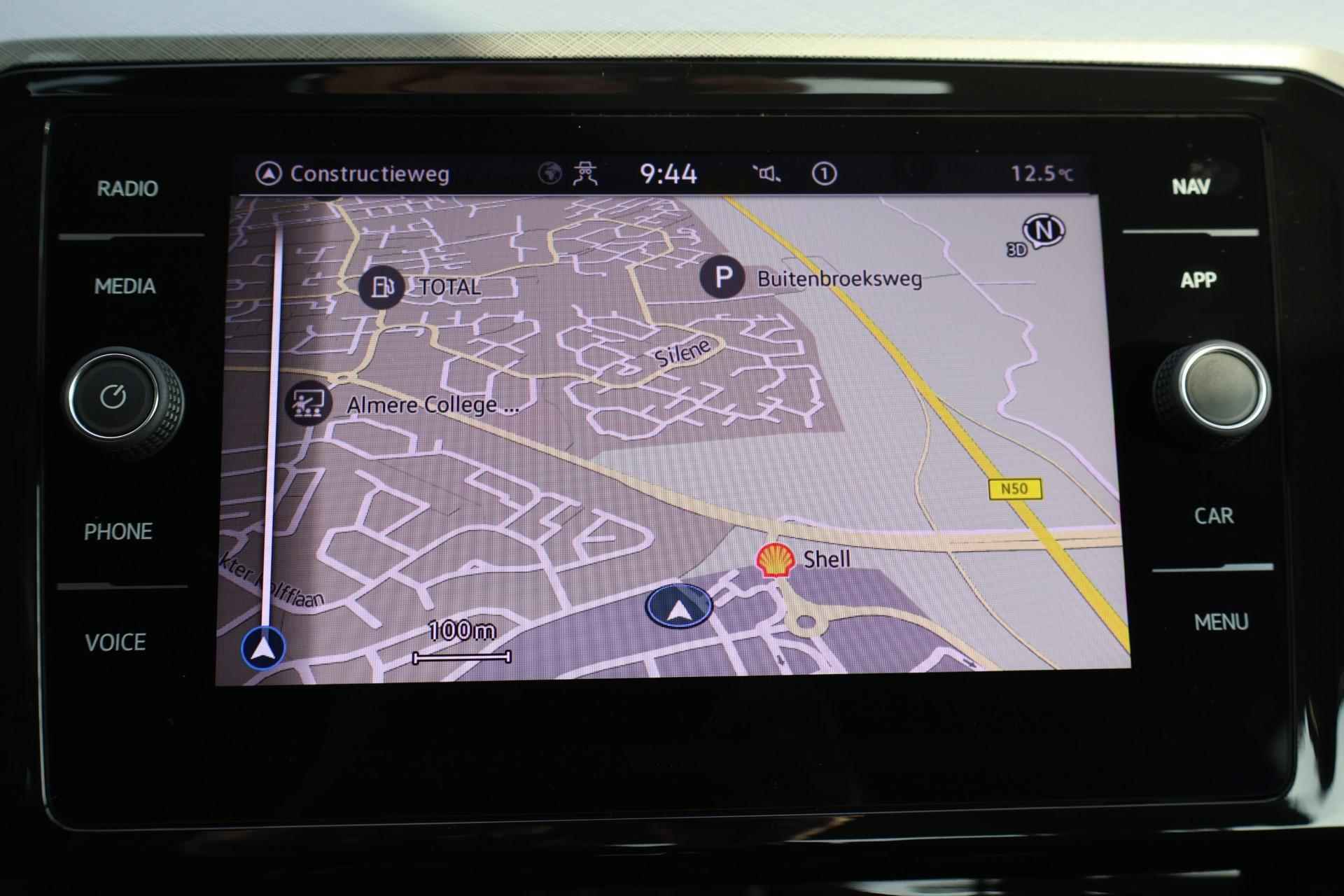 Volkswagen Passat 1.5 TSI Business | Navigatie | Camera | PDC | Android Auto/Apple Carplay - 24/38