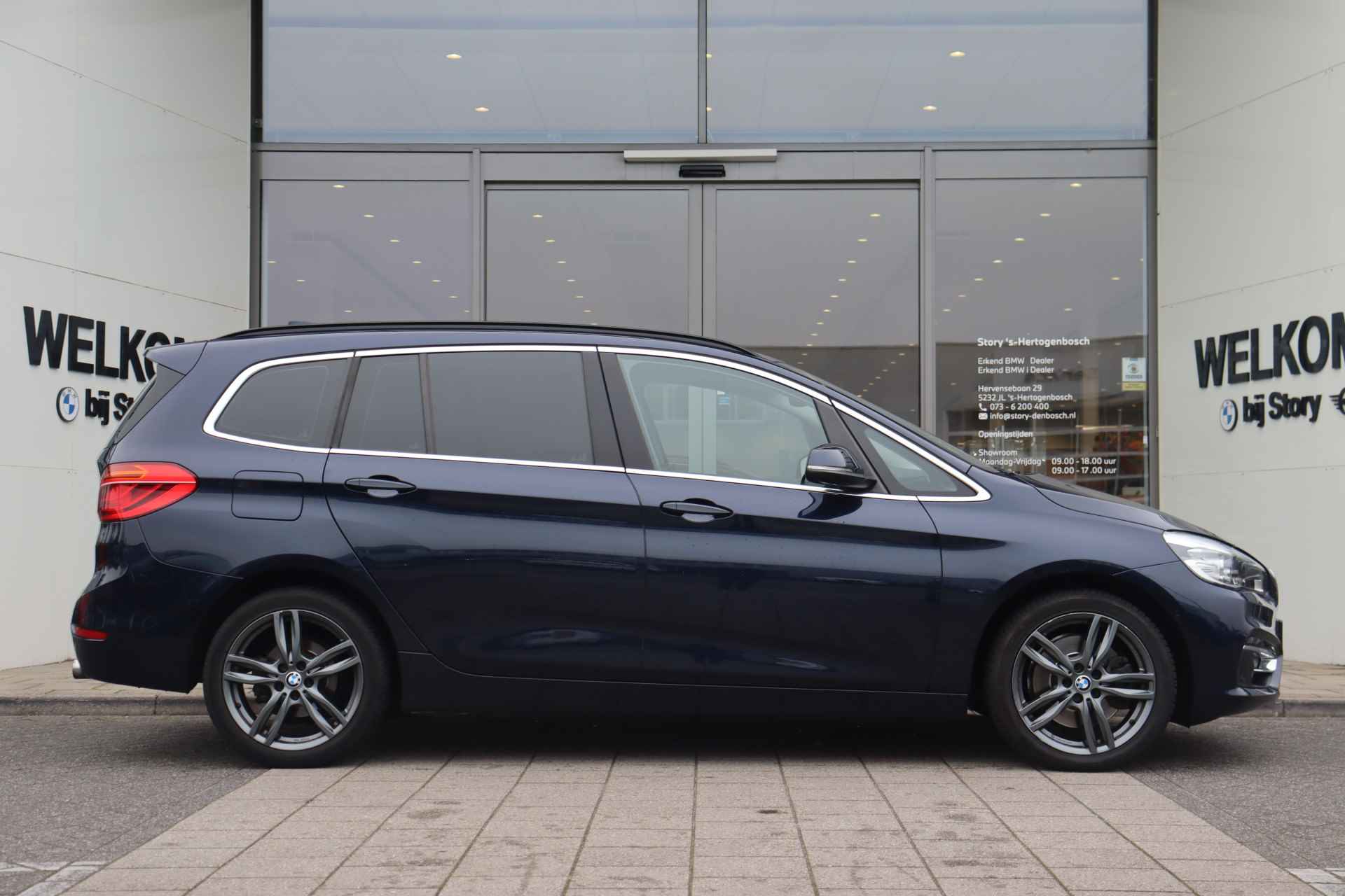 BMW 2 Serie Gran Tourer 220i 7p. High Executive Luxury Line Automaat / Achteruitrijcamera / LED / Park Assistant / Leder / PDC / Cruise Control / Multifunctioneel stuurwiel / Navigatie / Airconditioning - 11/34