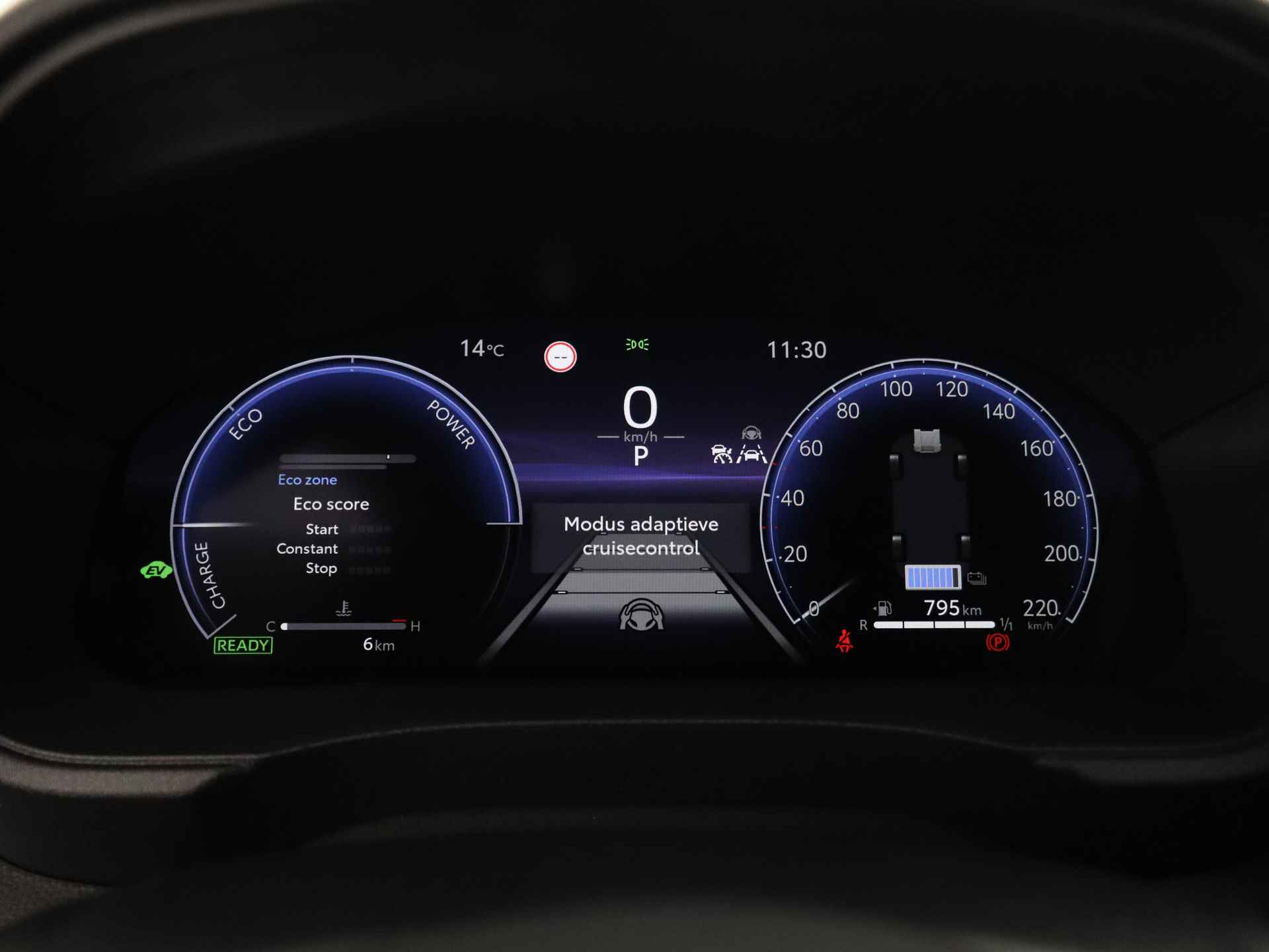 Toyota Yaris Hybrid 130 Launch Edition | Head-up display | Dodehoek detector | Stuurverwarming Demo - 7/45